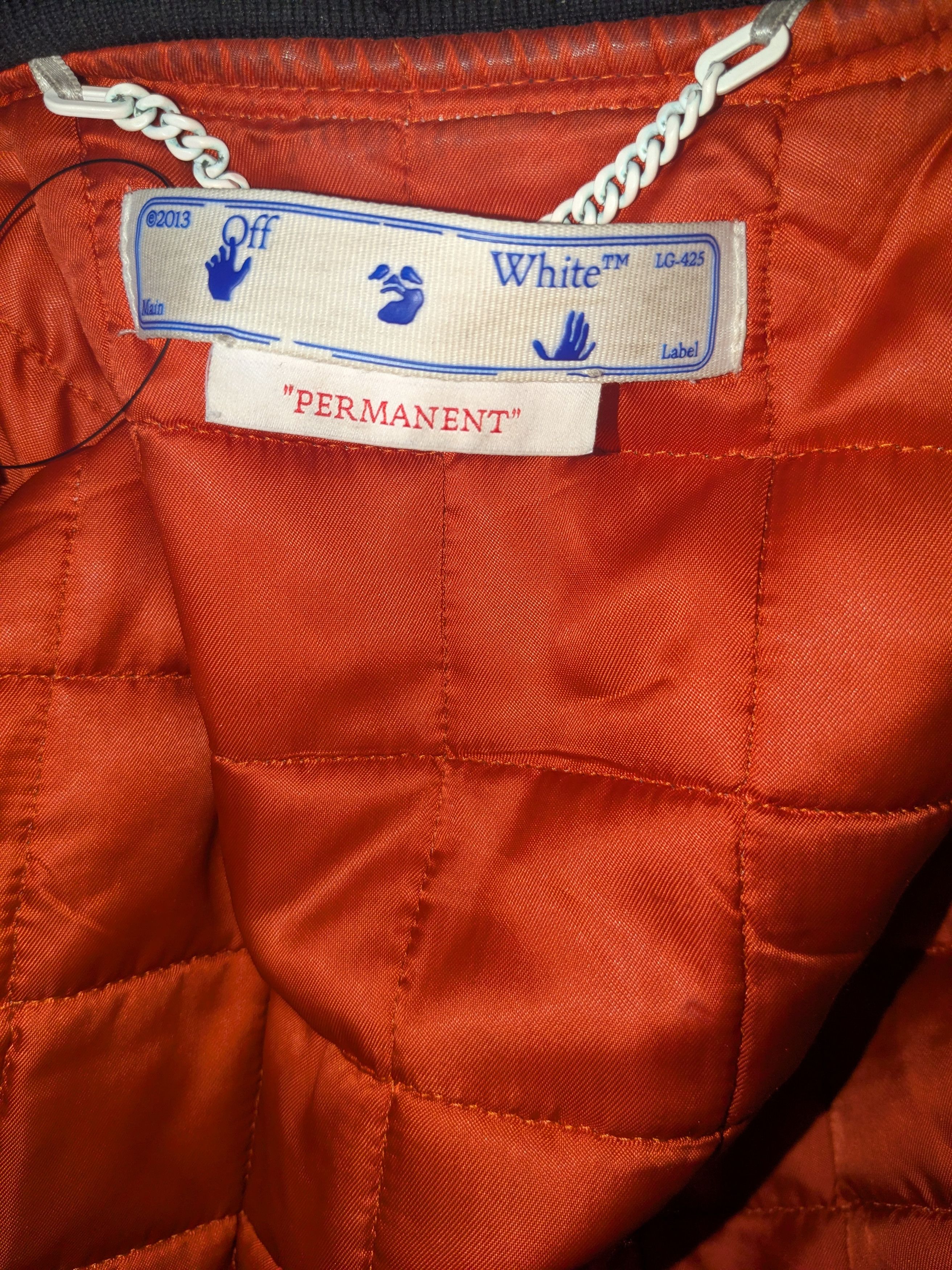 Off-White OFF-WHITE "WAVY" OVERSIZED BOMBER Size US L / EU 52-54 / 3 - 3 Thumbnail