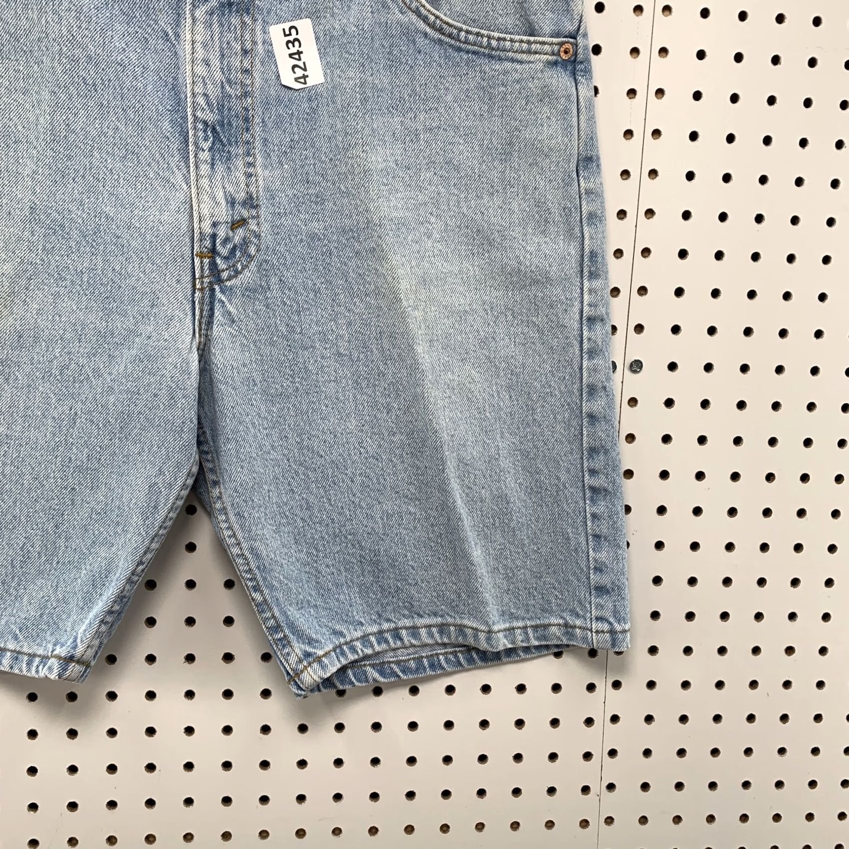 Levi's VINTAGE Levi's Denim Shorts Mens 34x9 Light Wash 90s Orange Tab 5-Pocket Dictionary Size US 34 / EU 50 - 7 Thumbnail