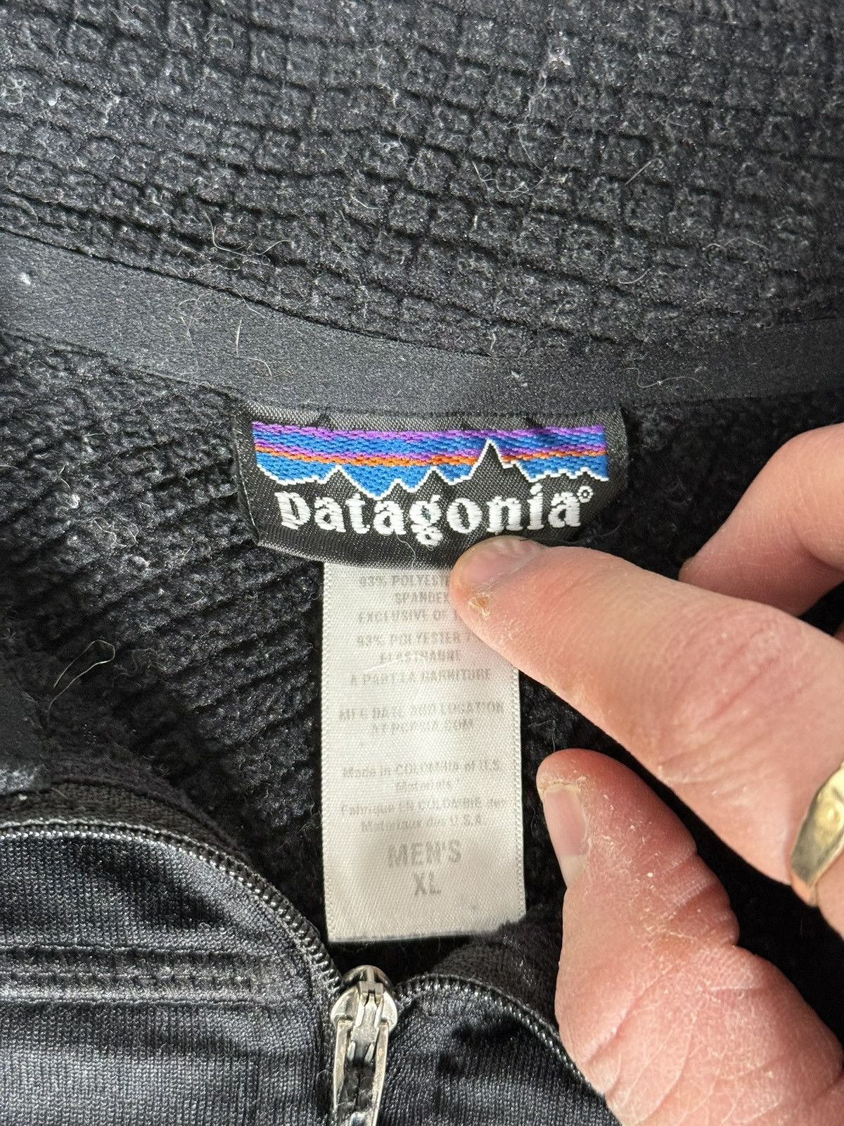Patagonia Vintage Patagonia R1 Fleece 1/2 Zip Sweatshirt Size US XL / EU 56 / 4 - 7 Thumbnail