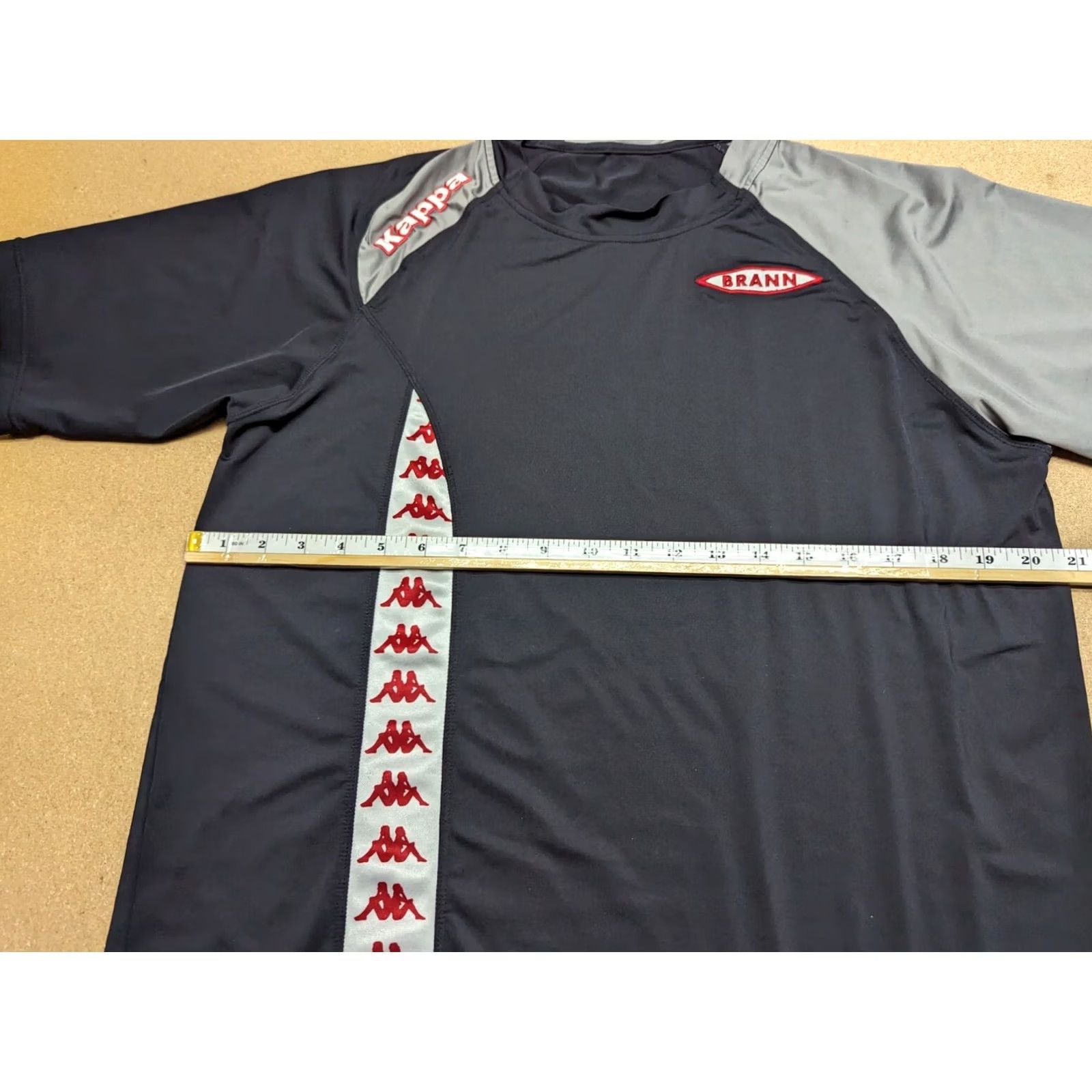 Kappa Kappa Brann Training Football Jersey T-Shirt 2007 Size L Black Gray Trikot Men Short Sleeve Athletic Quick Dry Sports Jersey Size US L / EU 52-54 / 3 - 7 Thumbnail