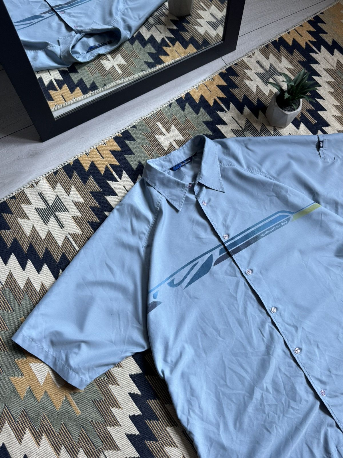 Quiksilver Vintage Quiksilver Sleeve less Logo Button Up Shirt Size US XL / EU 56 / 4 - 4 Thumbnail