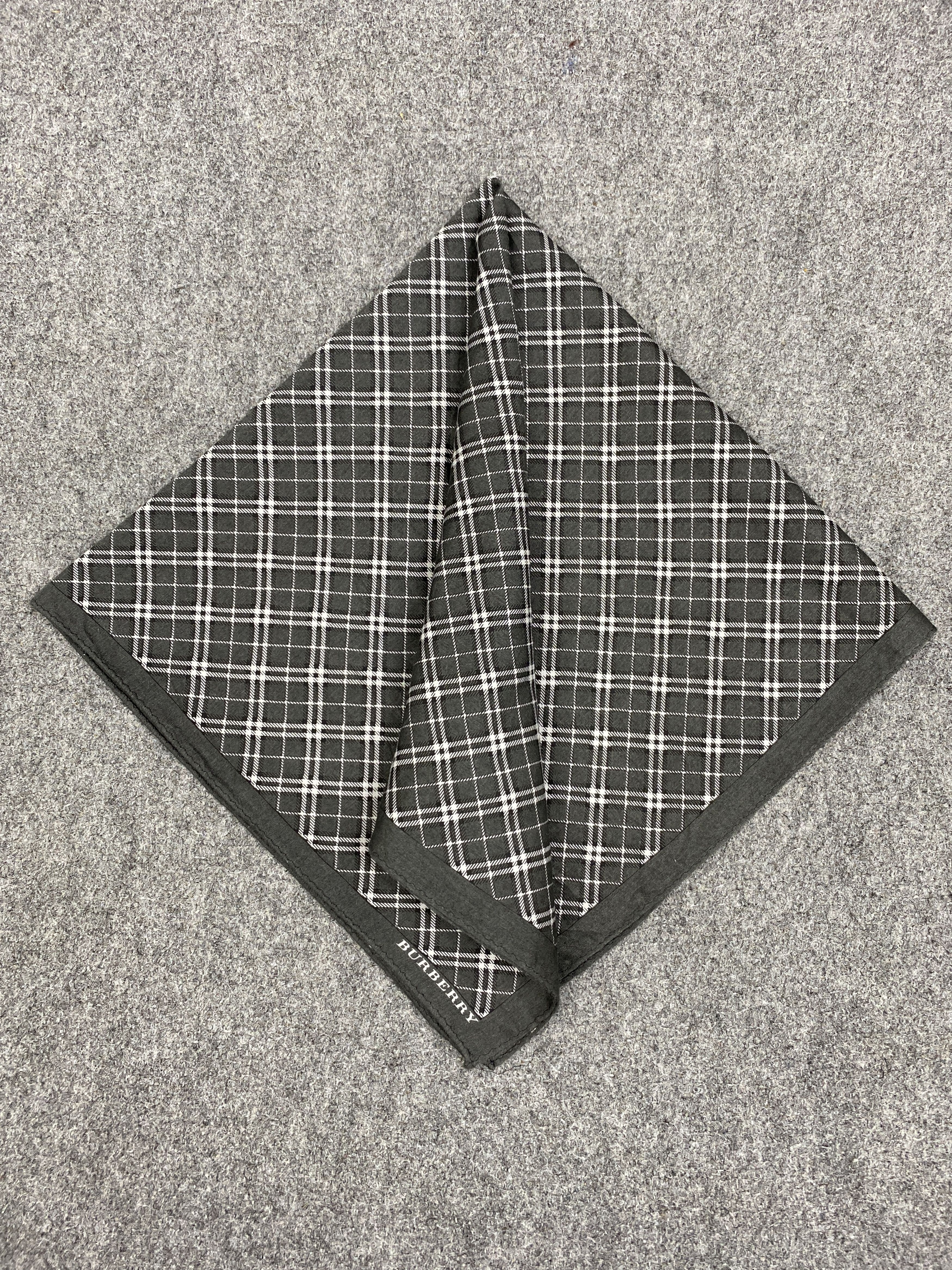 Burberry Burberry Handkerchief / Bandana / Neckerchief HKC0386 Size ONE SIZE - 3 Thumbnail