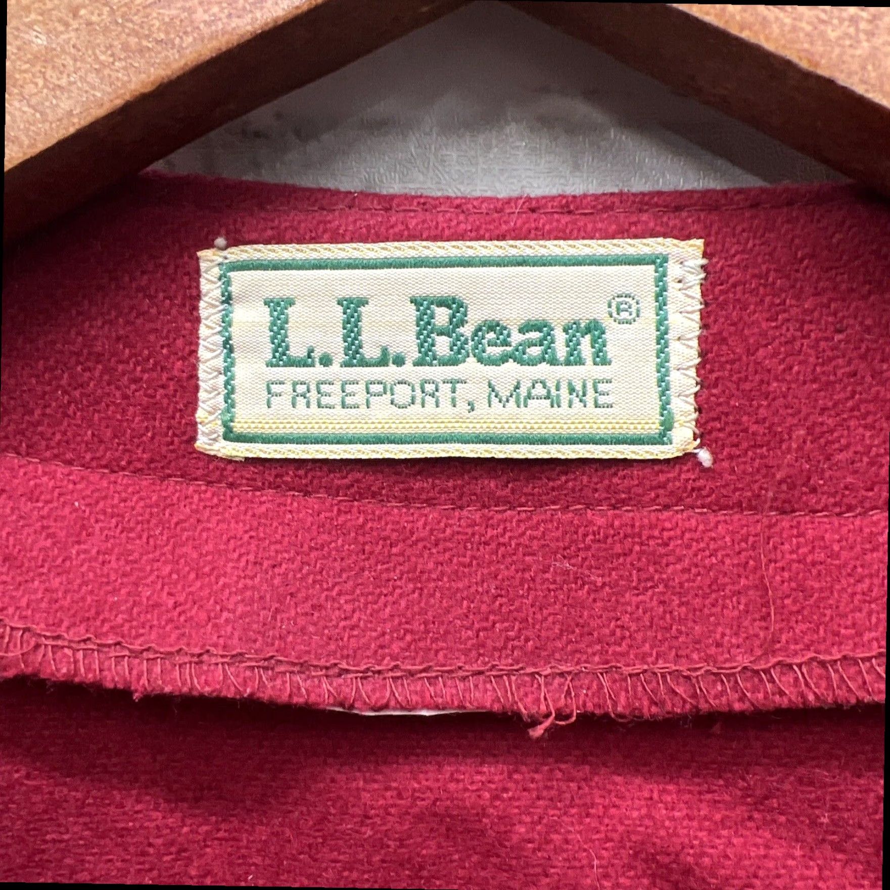 Vintage VINTAGE L.L. Bean Red Wool Button Up Sweater Coat Womens Large Size L / US 10 / IT 46 - 4 Thumbnail