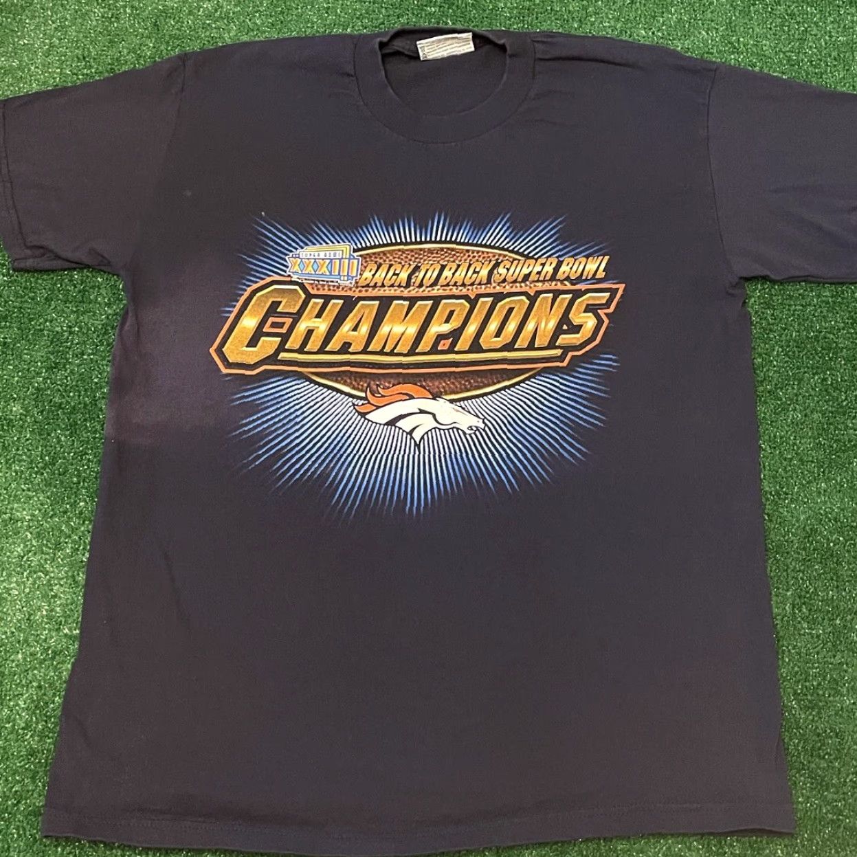 Champion VINTAGE 90s Denver Broncos Super Bowl Back To Back Champions Shirt Mens Size M Blue NFL 90s Sports Lee Sport T-Shirt Size US M / EU 48-50 / 2 - 5 Thumbnail