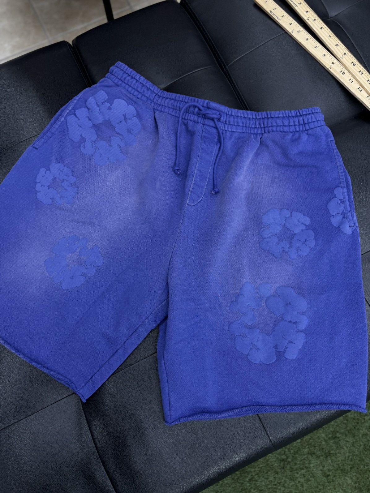 DENIM TEARS Denim Tears Blue 2025 Cotton Wreath Shorts XXL (NEW) Size US 38 / EU 54 - 4 Thumbnail