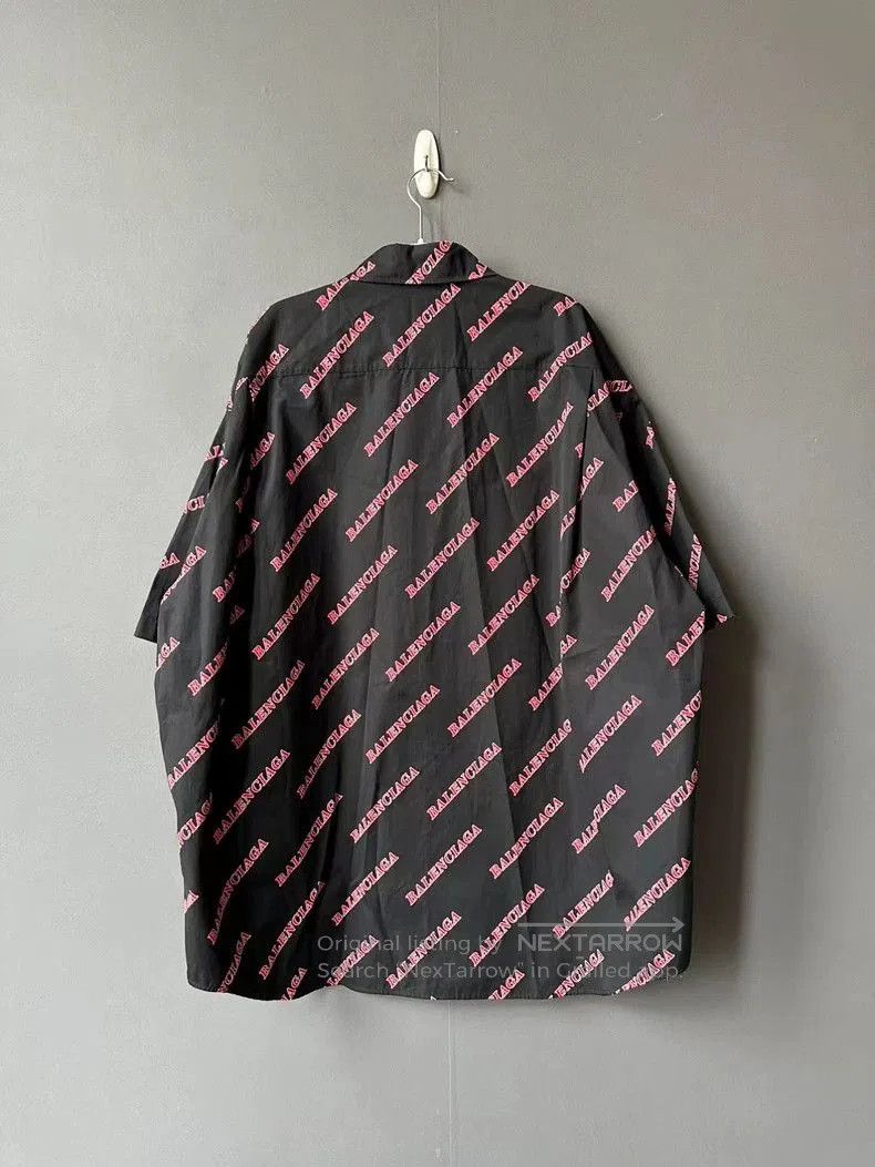 Balenciaga Balenciaga Bullet Screen Zip Short-Sleeve Shirt. Size US XXL / EU 58 / 5 - 2 Thumbnail