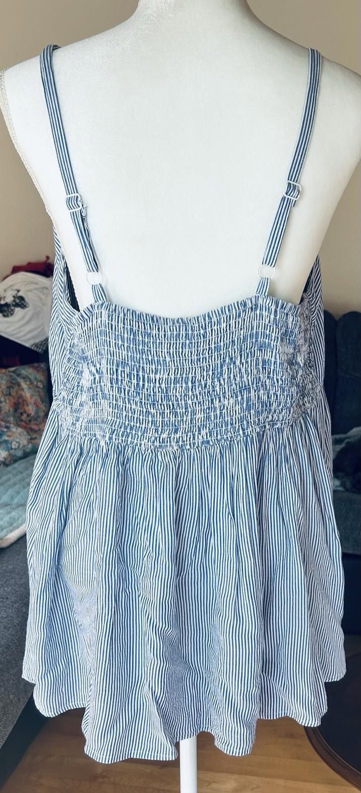 Other Torrid White Blue Stripe Plus Size 2 100% Rayon Boho Coastal Size XXL / US 16-18 / IT 52-54 - 3 Thumbnail