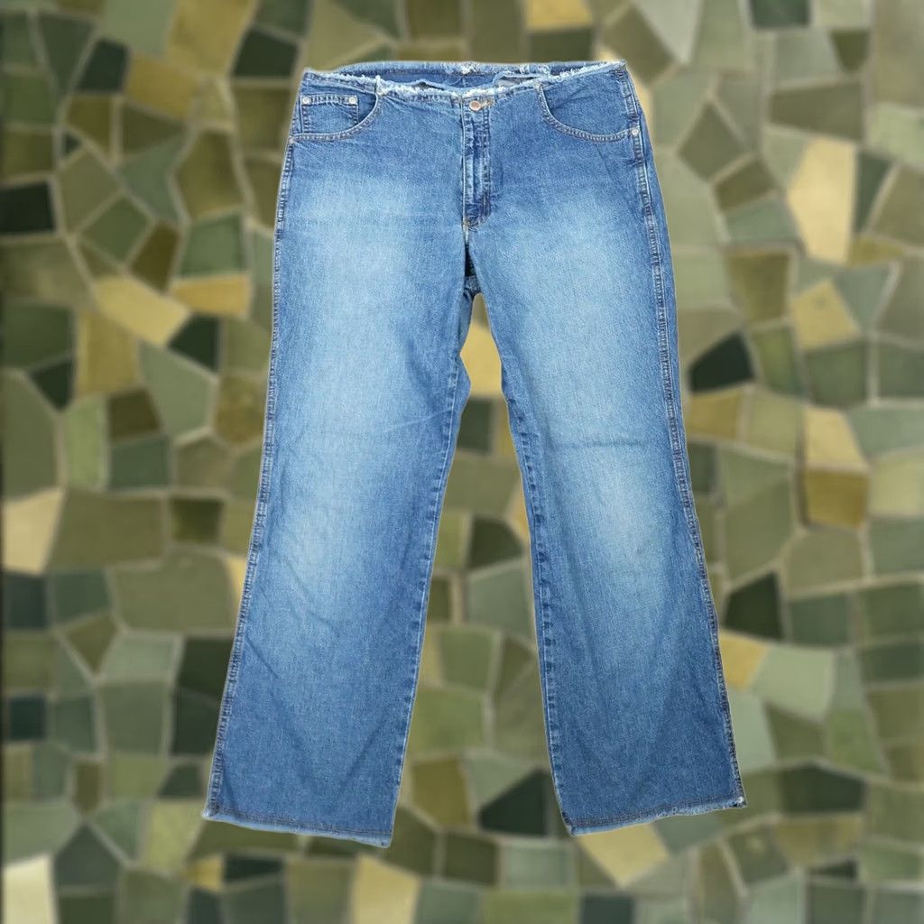 Avenue VINTAGE Avenue Blues Jeans 14 blue medium wash low rise bootcut flare Y2K Size 36" / US 14 / IT 50 - 1 Thumbnail
