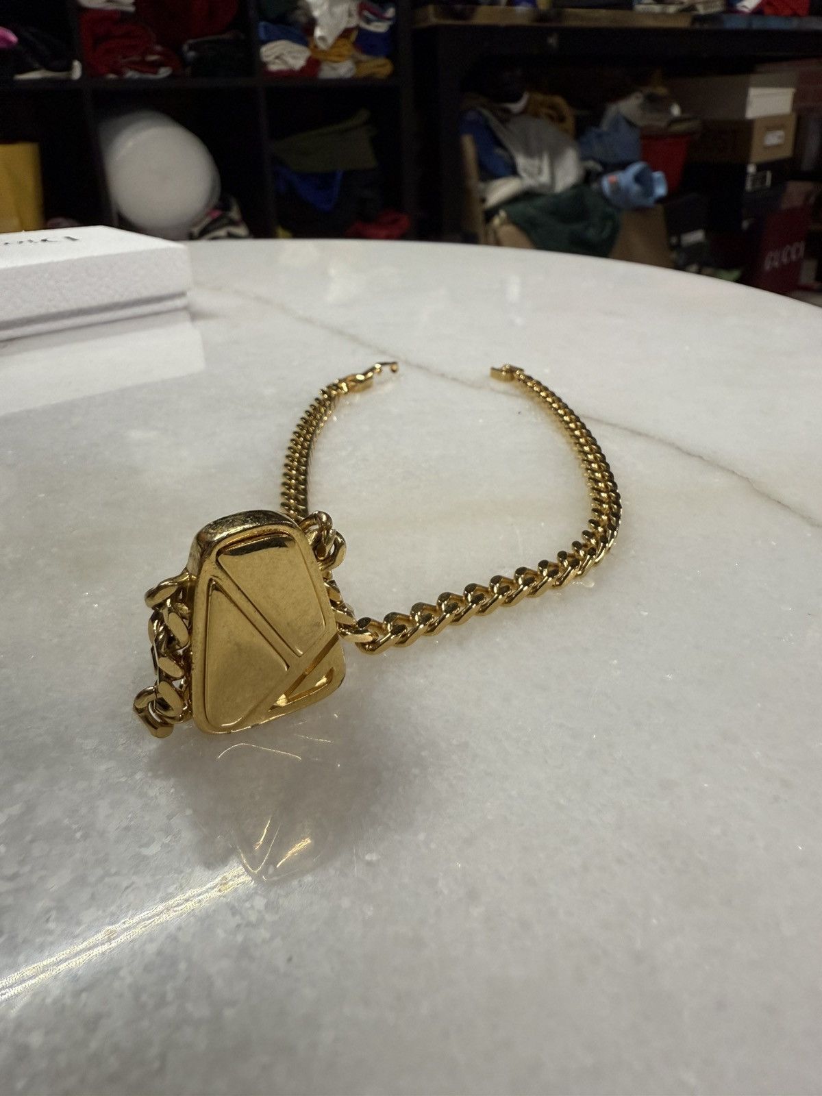 Givenchy Givenchy Gold Cuban Necklace Women’s Chain Preowned Size ONE SIZE - 8 Thumbnail