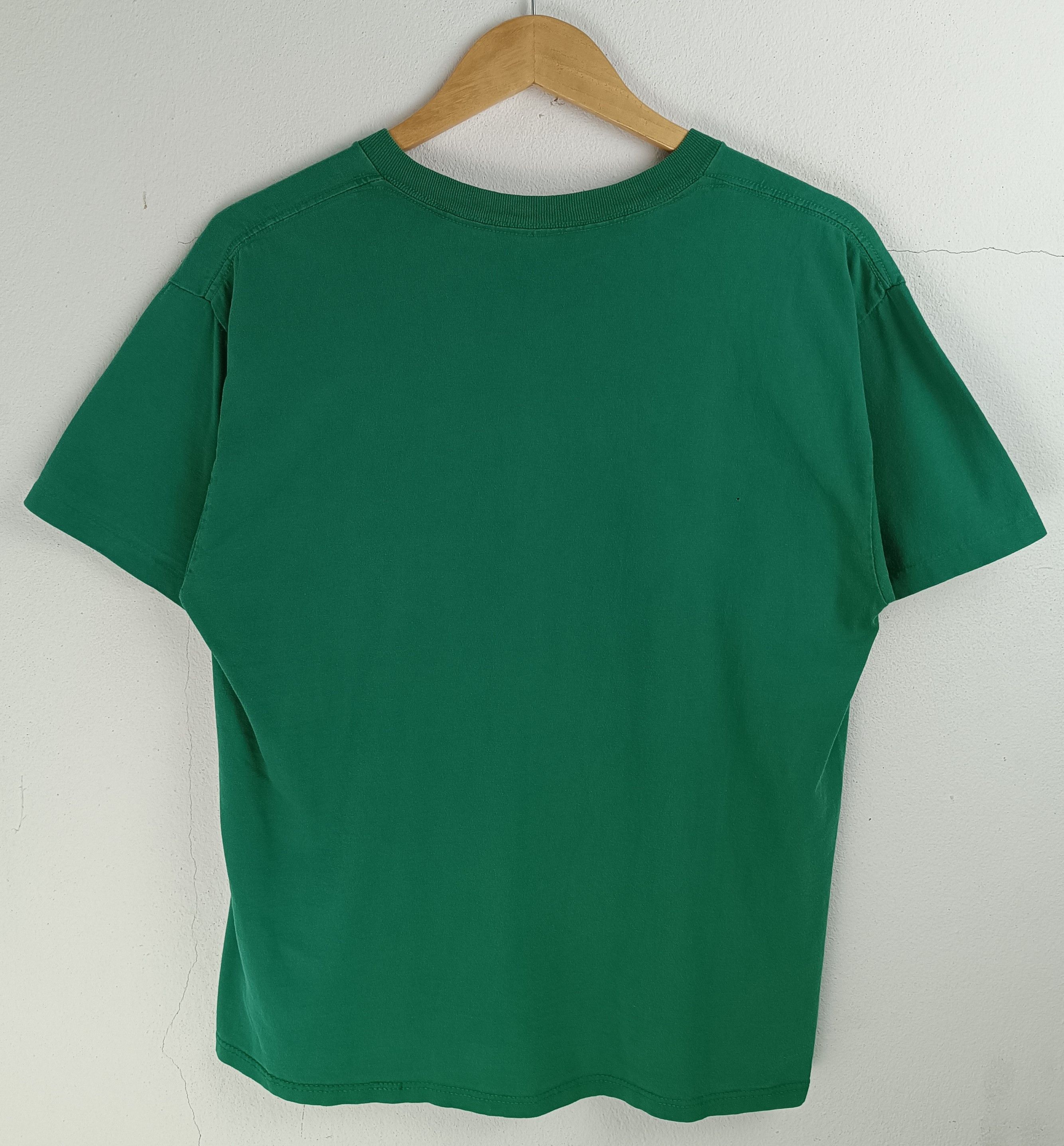 Vintage VINTAGE 90'S EARTH DAY WORLD GLOBE MAP LOVE PEACE TEE Size US M / EU 48-50 / 2 - 4 Thumbnail