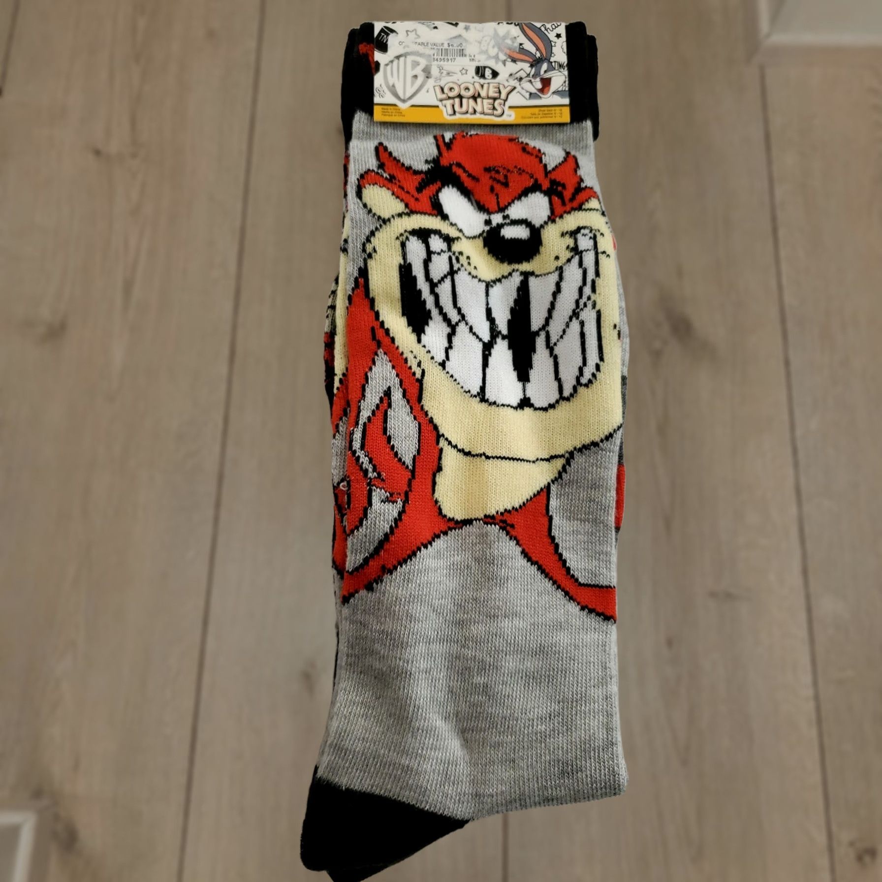 Vintage Looney Tunes Taz & Many Faces of TAZ Novelty Crew Socks 2 Pair SZ 6-12 Size ONE SIZE - 1 Thumbnail