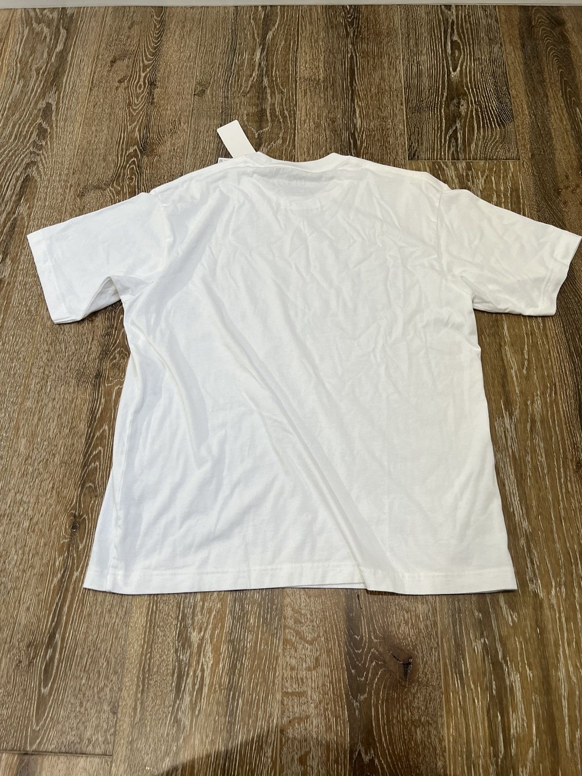 Billie Eilish Uniqlo billie eilish takashi murakami tee Size US S / EU 44-46 / 1 - 2 Thumbnail