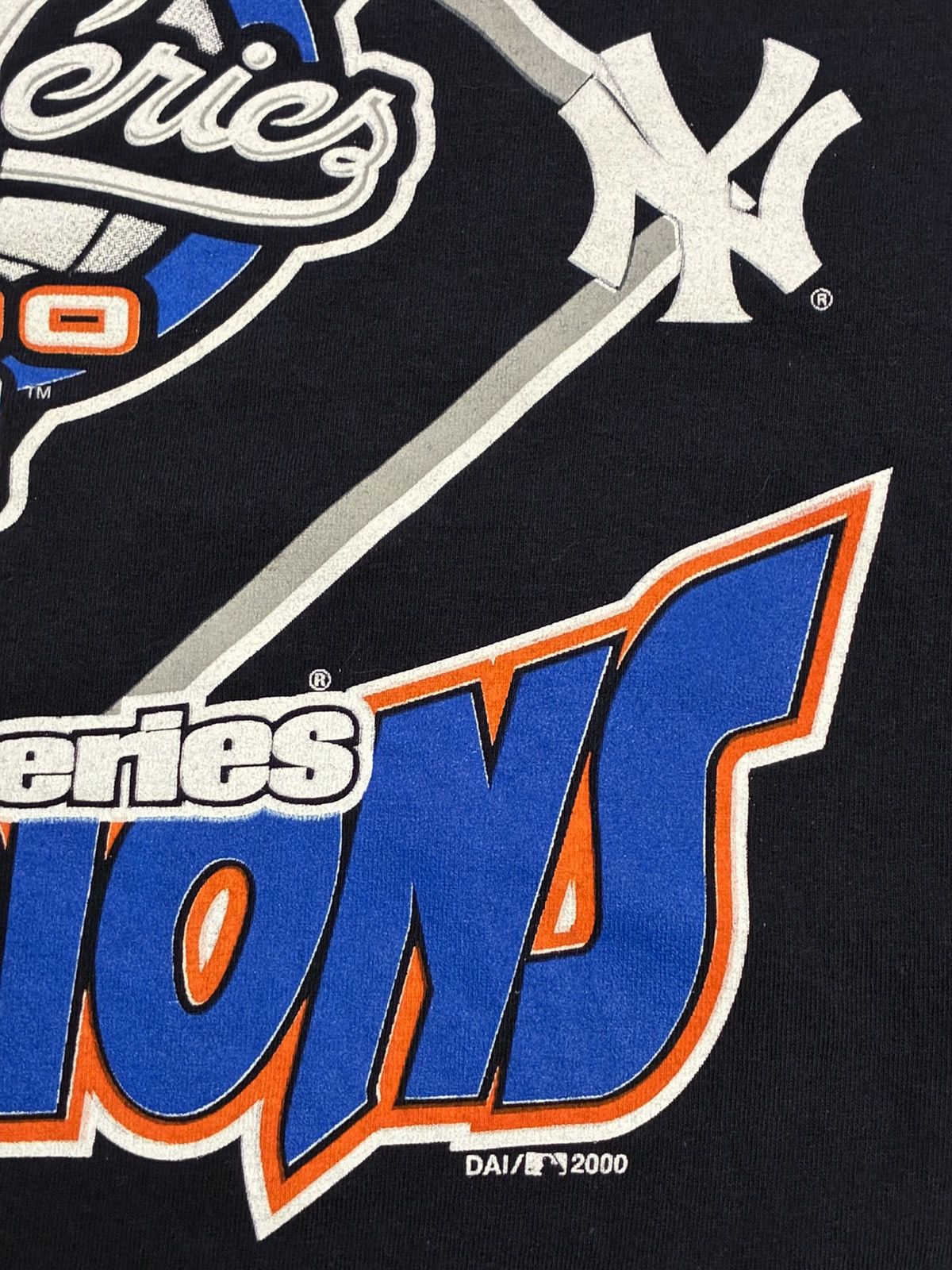 Delta MLB New York Yankees Subway Series Champions 2000 Short Y2K Size US L / EU 52-54 / 3 - 15 Thumbnail