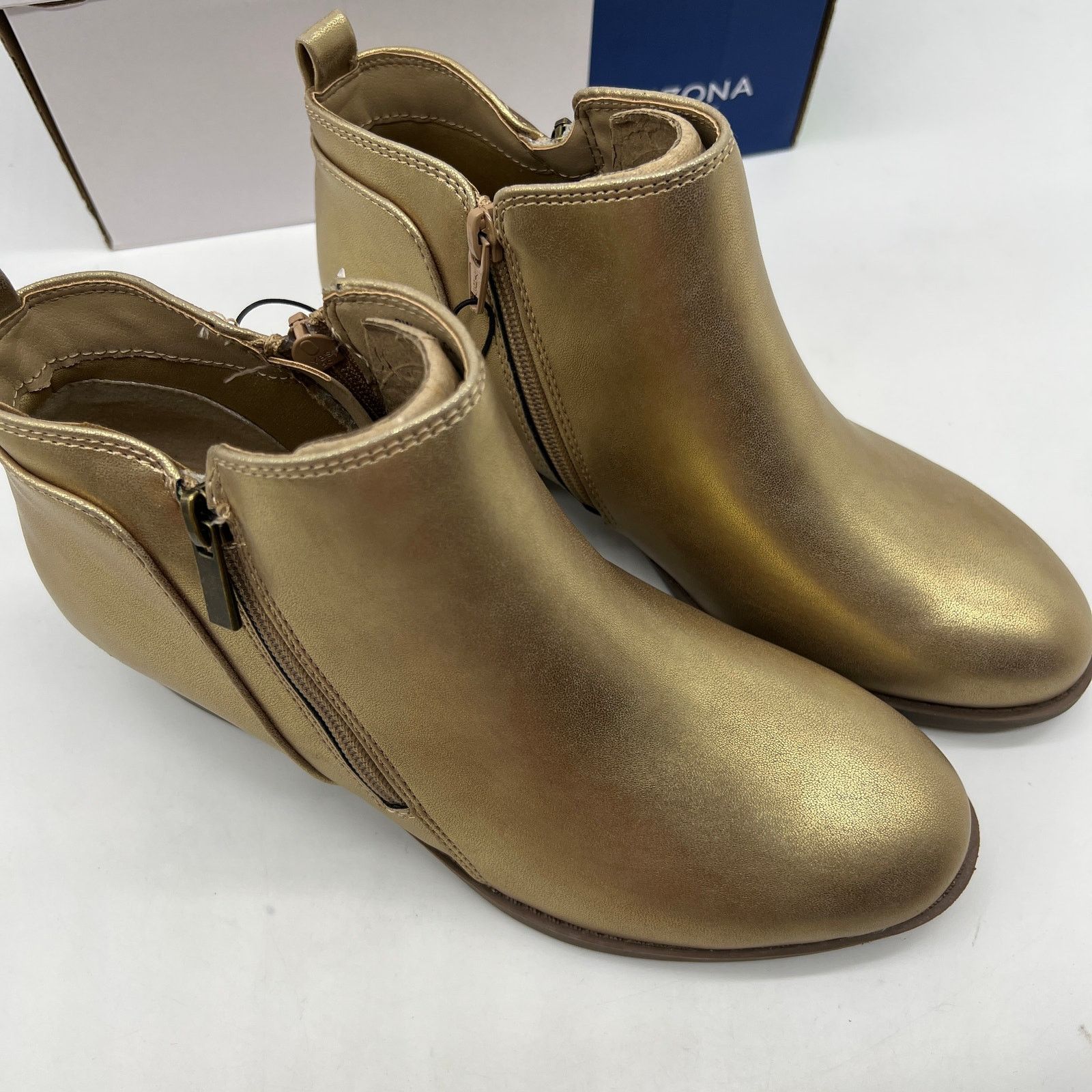 Other Arizona Jean Co Womens Castle Stacked Heel Booties Size US 8 / IT 38 - 3 Thumbnail