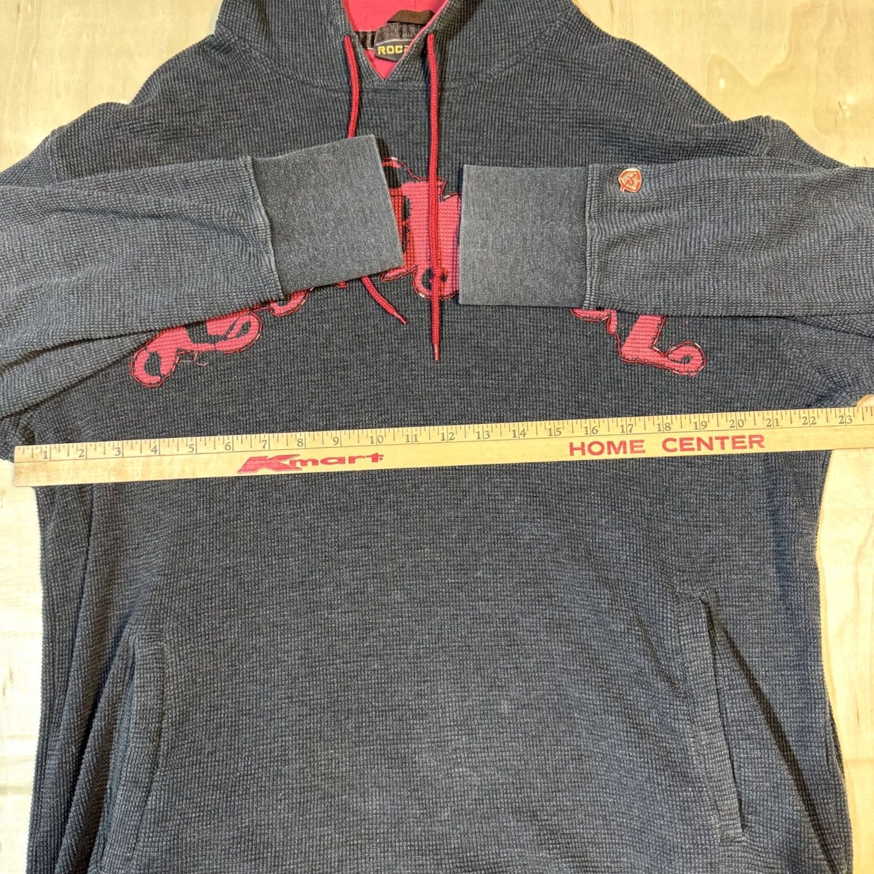 Rocawear Rocawear Hoodie Mens XL Black Red Graphic Pullover Streetwear Snake Hoodie, Rocawear, Graphic Print, Pockets, Hooded, Thermal, Embroidered Logo, Mens Size US XL / EU 56 / 4 - 6 Thumbnail