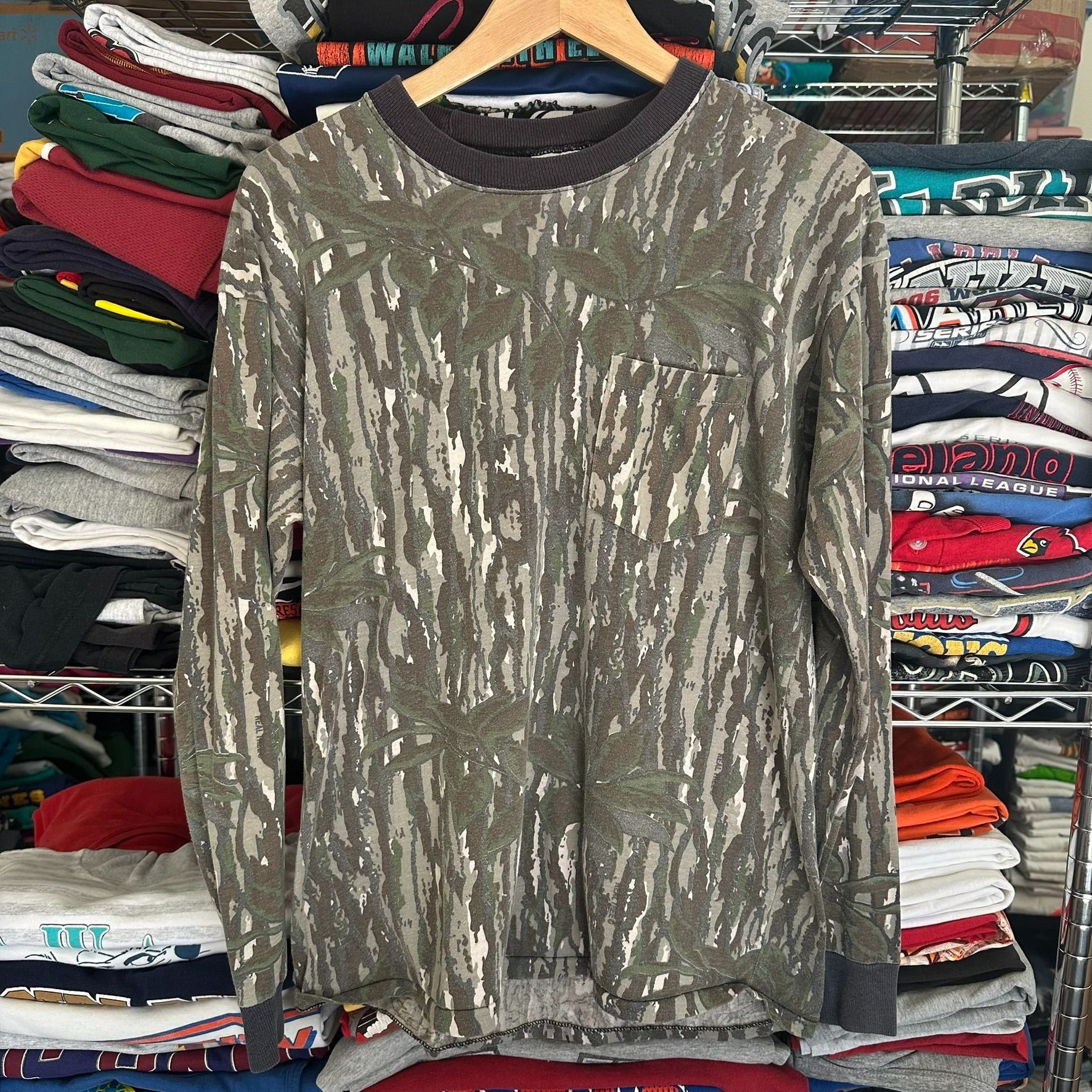 Realtree Vintage 80s Realtree Bark Camo T-Shirt Long Sleeve Single St Size US L / EU 52-54 / 3 - 2 Thumbnail