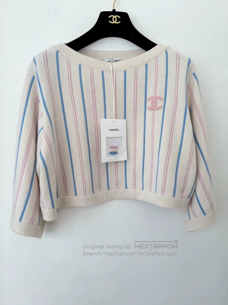 Chanel Chanel Vertical striped knitted shoulder sweater Size XXS / US 00 / IT 34 - 1 Thumbnail
