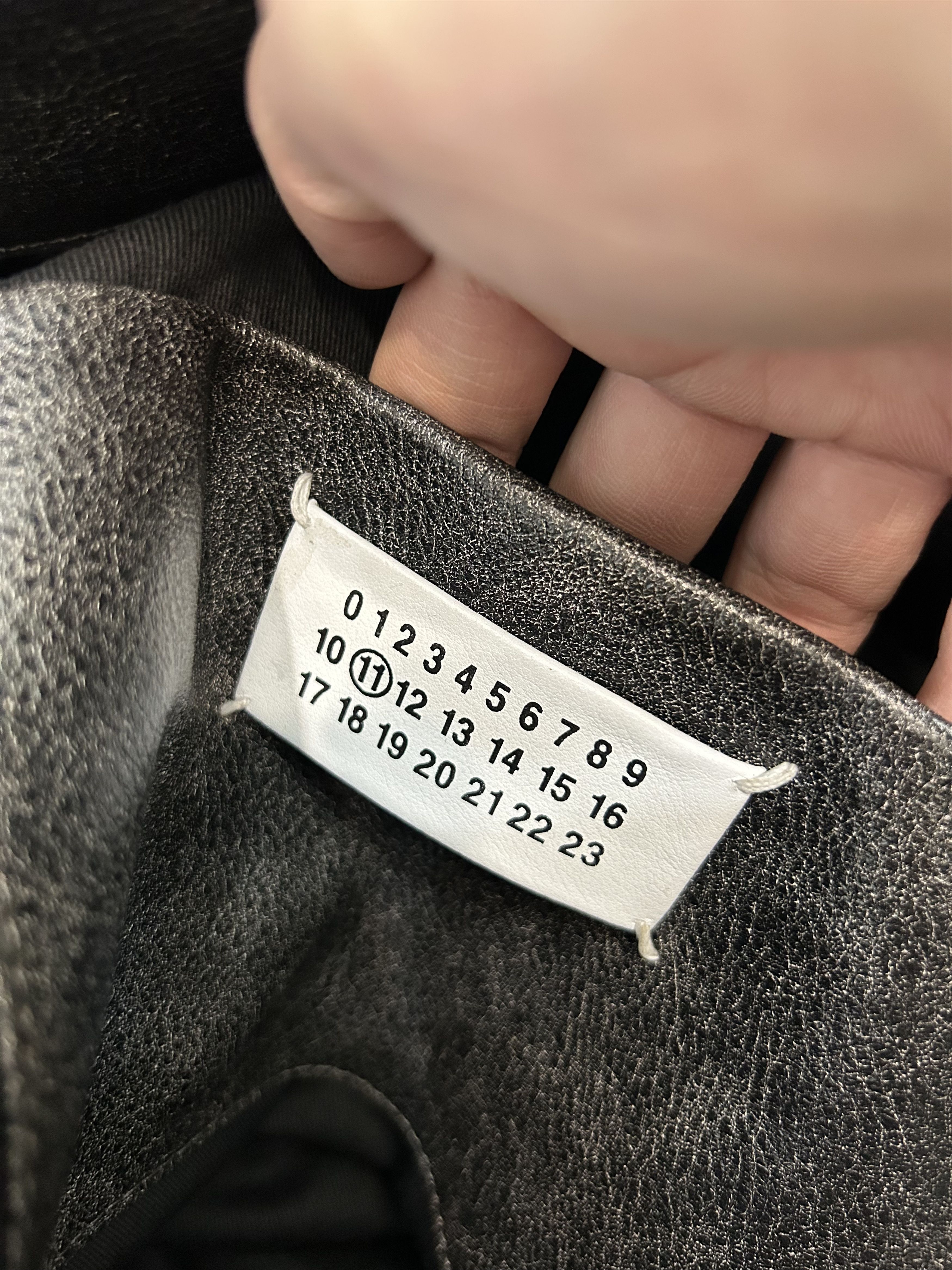 Maison Margiela MAISON MARGIELA Dirty-Wash Messenger Bag Size ONE SIZE - 8 Thumbnail
