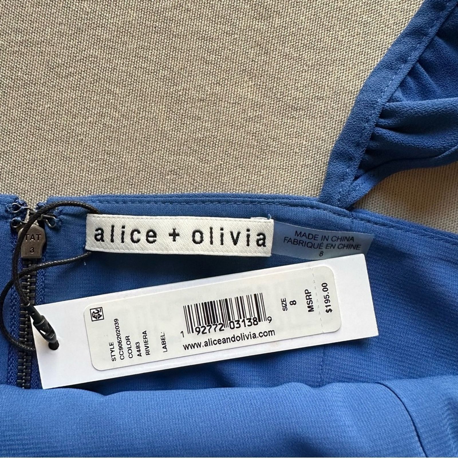 Alice + Olivia Alice + Olivia Blue Crop Tank Top Size M / US 6-8 / IT 42-44 - 5 Thumbnail
