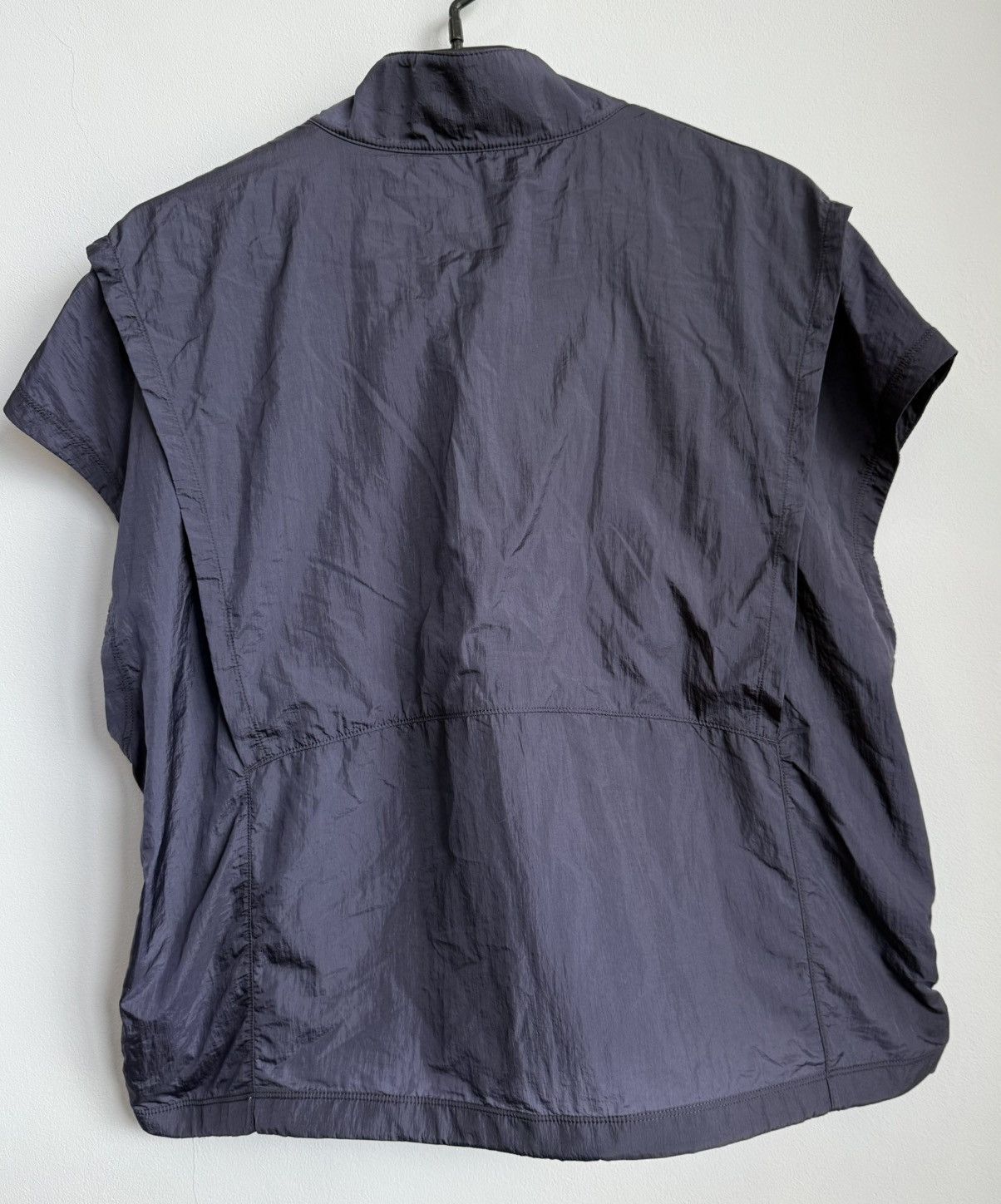 Nike Nike Training City Ready Short Sleeve Jacket Size L / US 10 / IT 46 - 3 Thumbnail