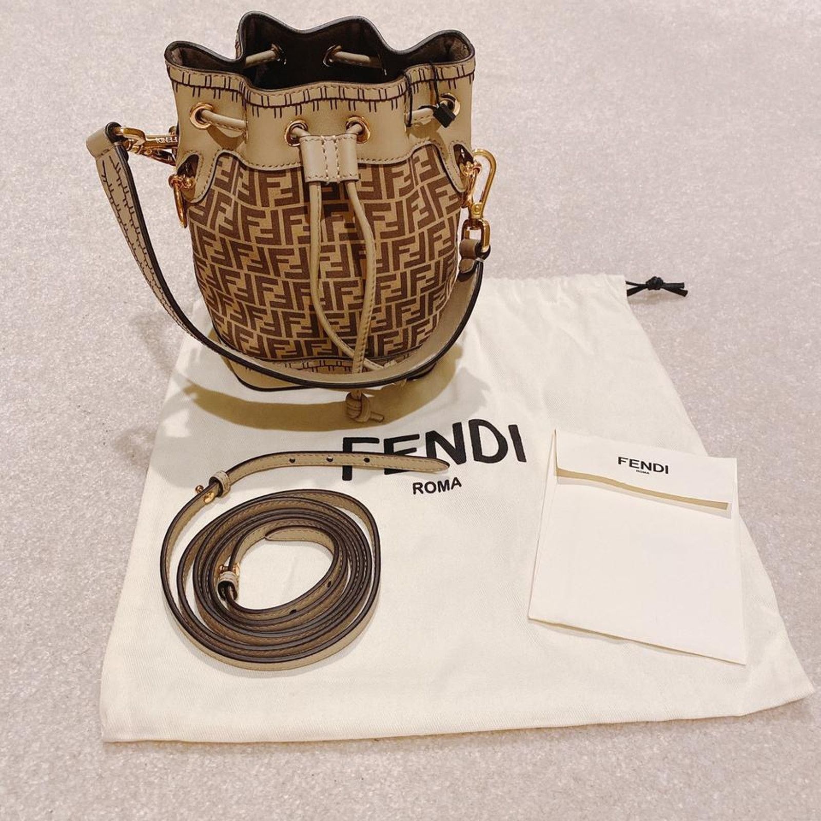 Fendi Mon Tresor mini FF logo bucket bag Size ONE SIZE - 5 Thumbnail