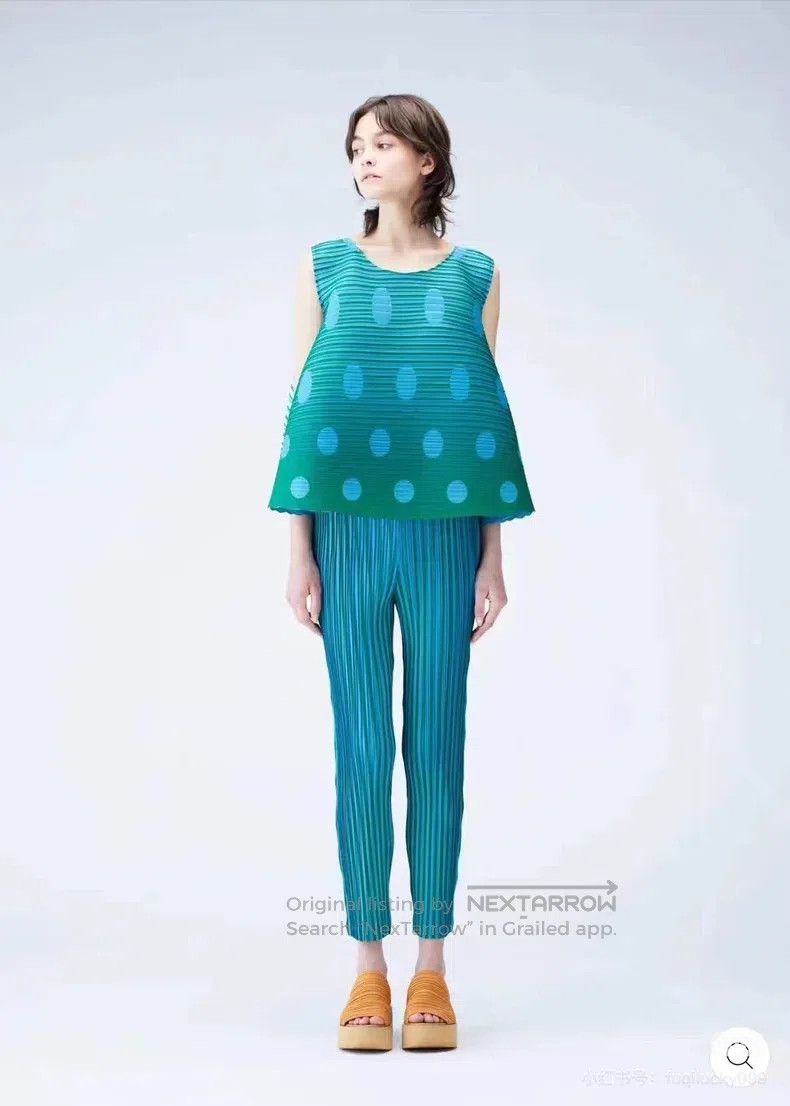 Issey Miyake Issey Miyake size:one size Yellow-Green Color-Block Hidden Size XXS / US 00 / IT 34 - 6 Thumbnail