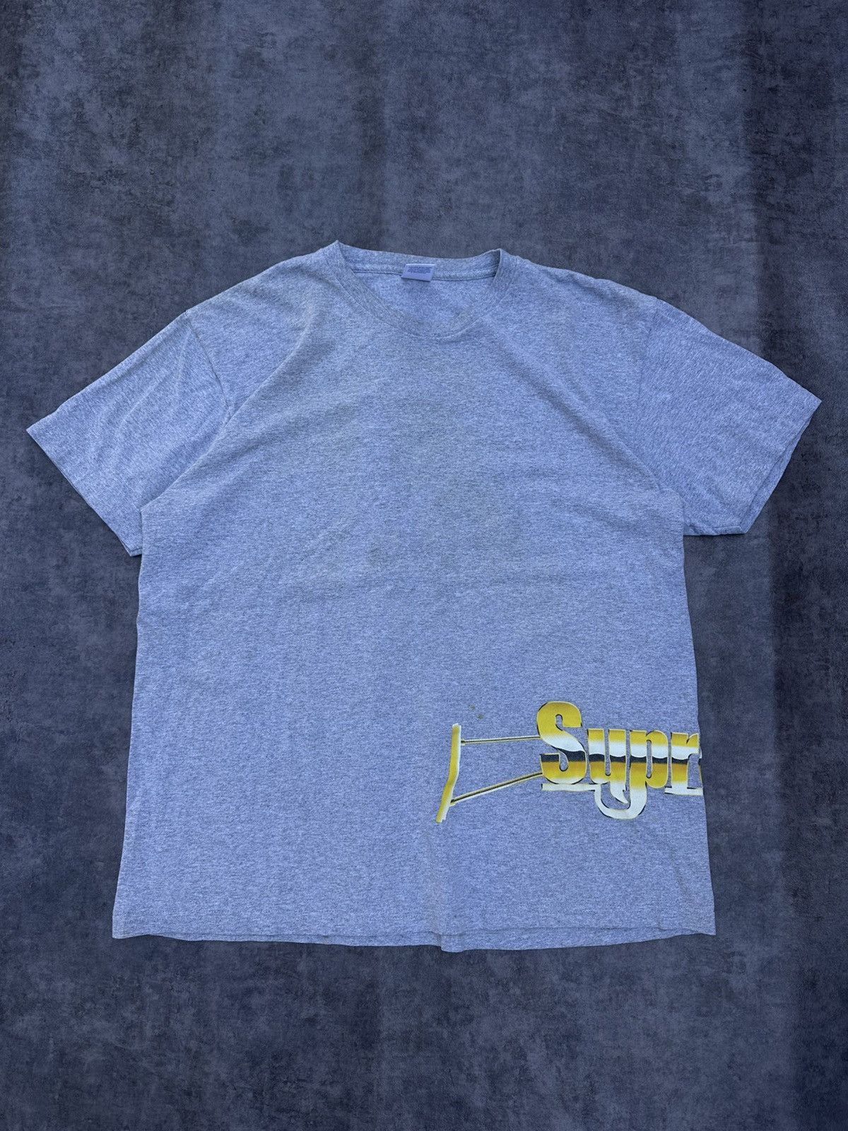 Supreme Supreme T-Shirt Size US XL / EU 56 / 4 - 1 Thumbnail