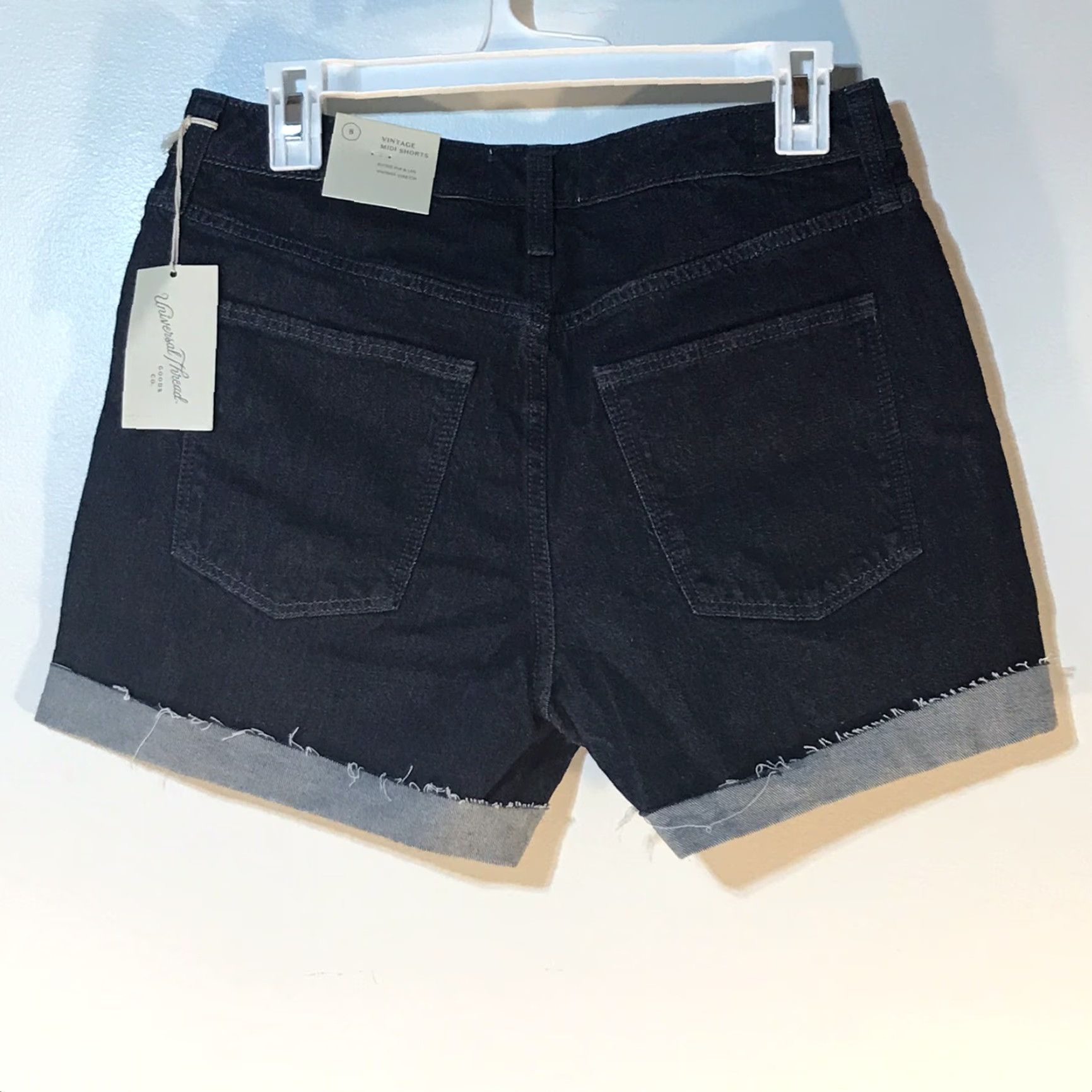 Vintage Universal Thread Shorts Womens Size 8 Blue Dark Wash Casual Summer Cotton Spandex Cuffed Size 30" / US 8 / IT 44 - 2 Thumbnail