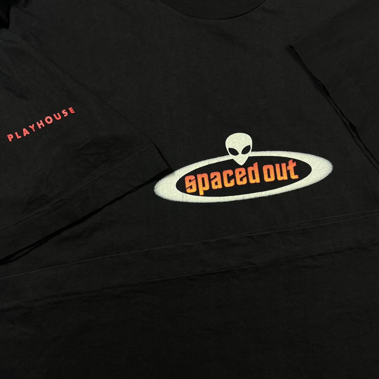 Vintage Vintage 90s Alien Spaced Out Single Stitch USA Boxy T-shirt Size US XL / EU 56 / 4 - 9 Thumbnail