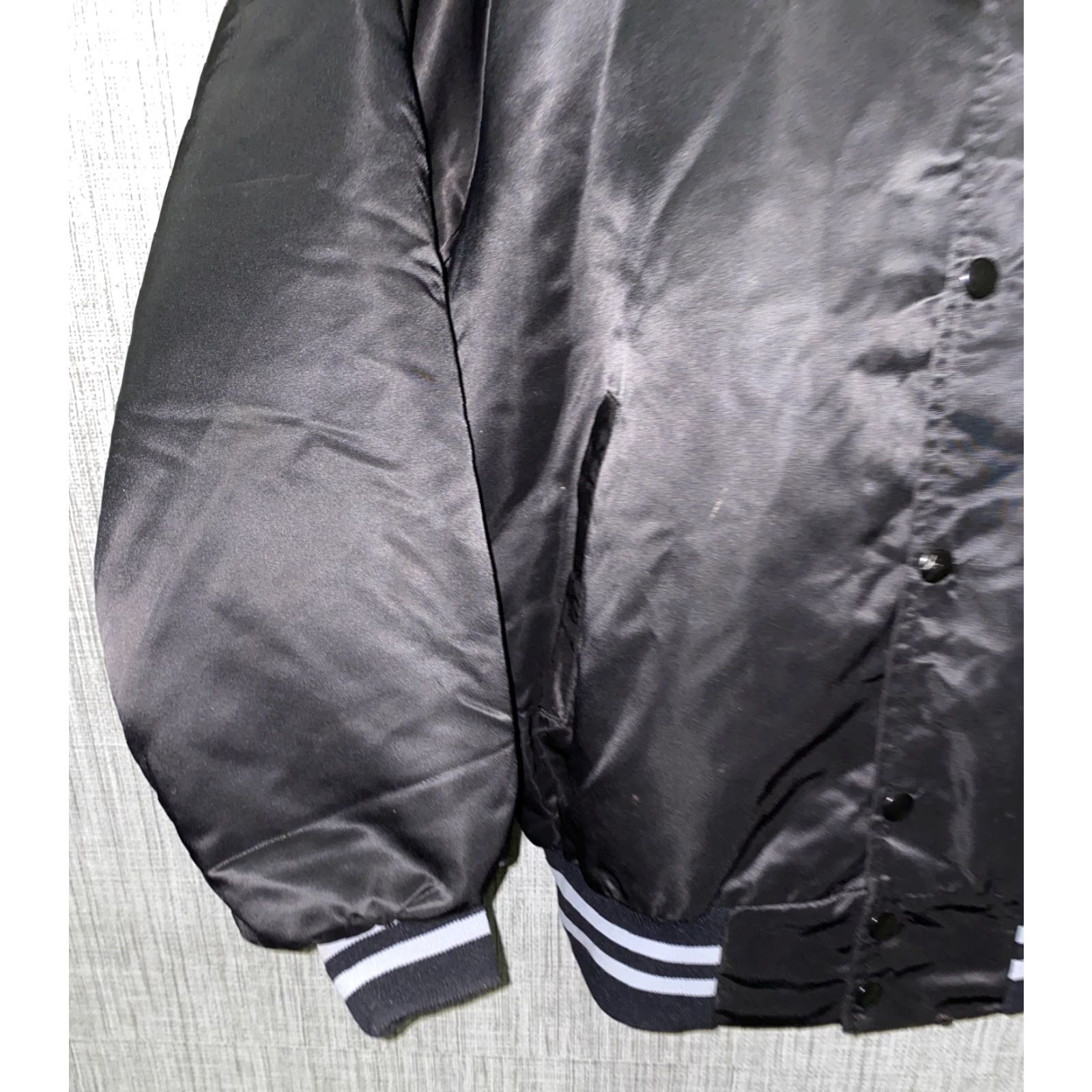 Vintage North Trail Jacket Mens Black Satin Snap Button Lined Casual Size L Size US L / EU 52-54 / 3 - 5 Thumbnail