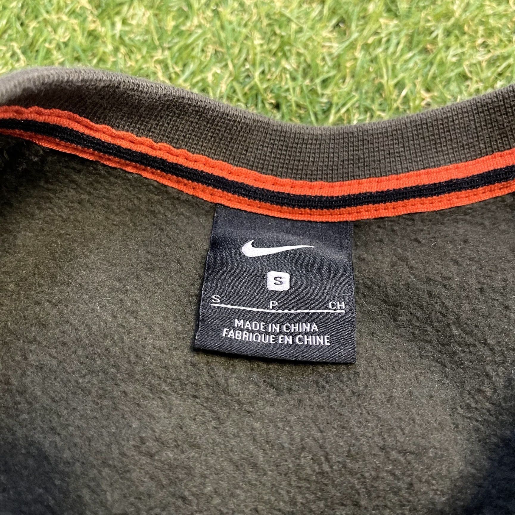 Nike Nike Crewneck Sweatshirt Men S Green Cavs LeBron James Club Fleece Pouch Pockets Loose Fit XS No? Wait Not include. Size US S / EU 44-46 / 1 - 5 Thumbnail