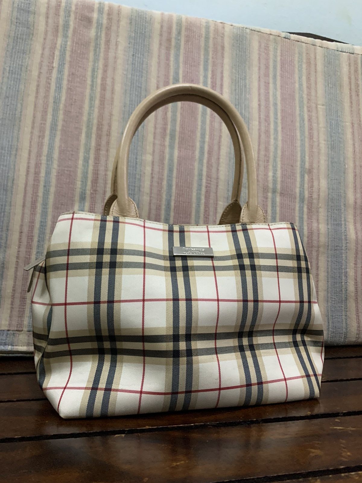 Burberry 🔥BURBERRY LONDON BLUE LABEL HANDLE BAG Size ONE SIZE - 2 Thumbnail