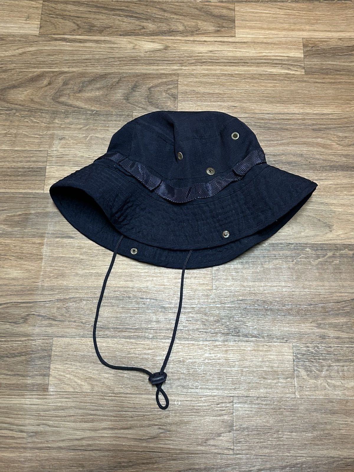 Other Navy blue bucket hat with adjustable chin strap buttons Size ONE SIZE - 1 Thumbnail