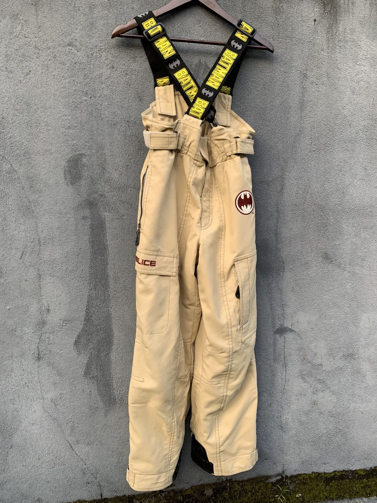 DC Comics 🦇Vintage BATMAN Ski Jumpsuit Size US 32 / EU 48 - 2 Thumbnail