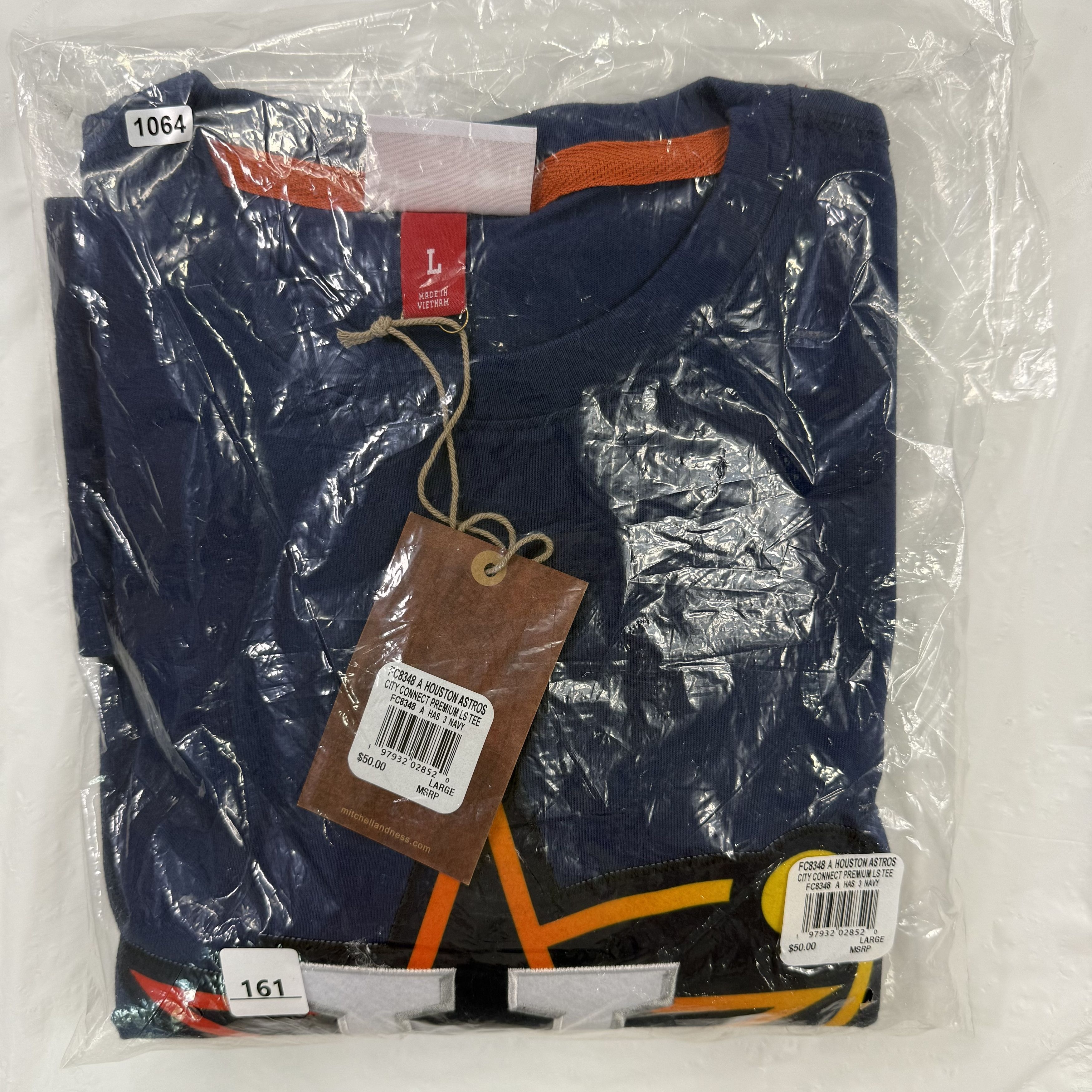 Mitchell & Ness Mitchell & Ness Houston Astros Space City Long Sleeve Shirt Size US L / EU 52-54 / 3 - 9 Thumbnail
