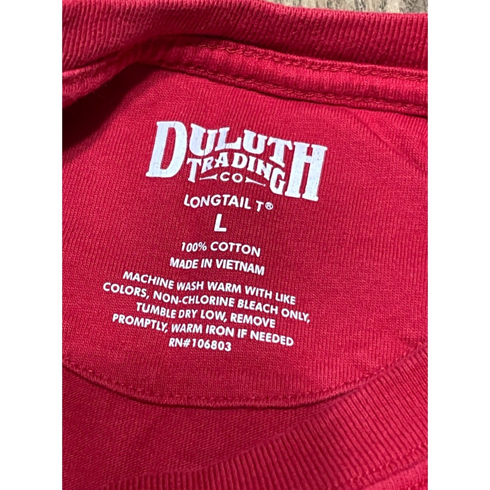 CO Duluth Shirt Mens Size Large Red Short Sleeve Crew Neck T-Shirt Regular Size US L / EU 52-54 / 3 - 5 Thumbnail
