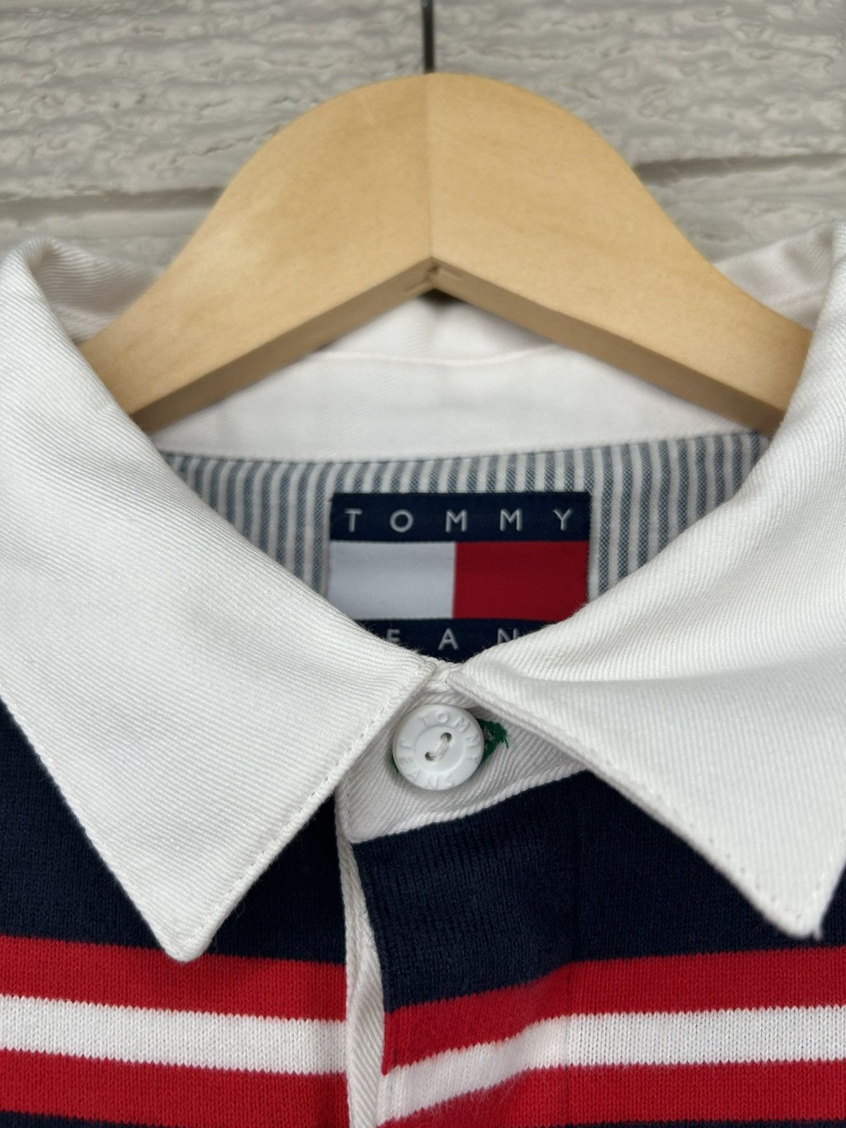 Tommy Hilfiger Tommy Jeans Crest Striped Rugby Top Size US M / EU 48-50 / 2 - 6 Thumbnail