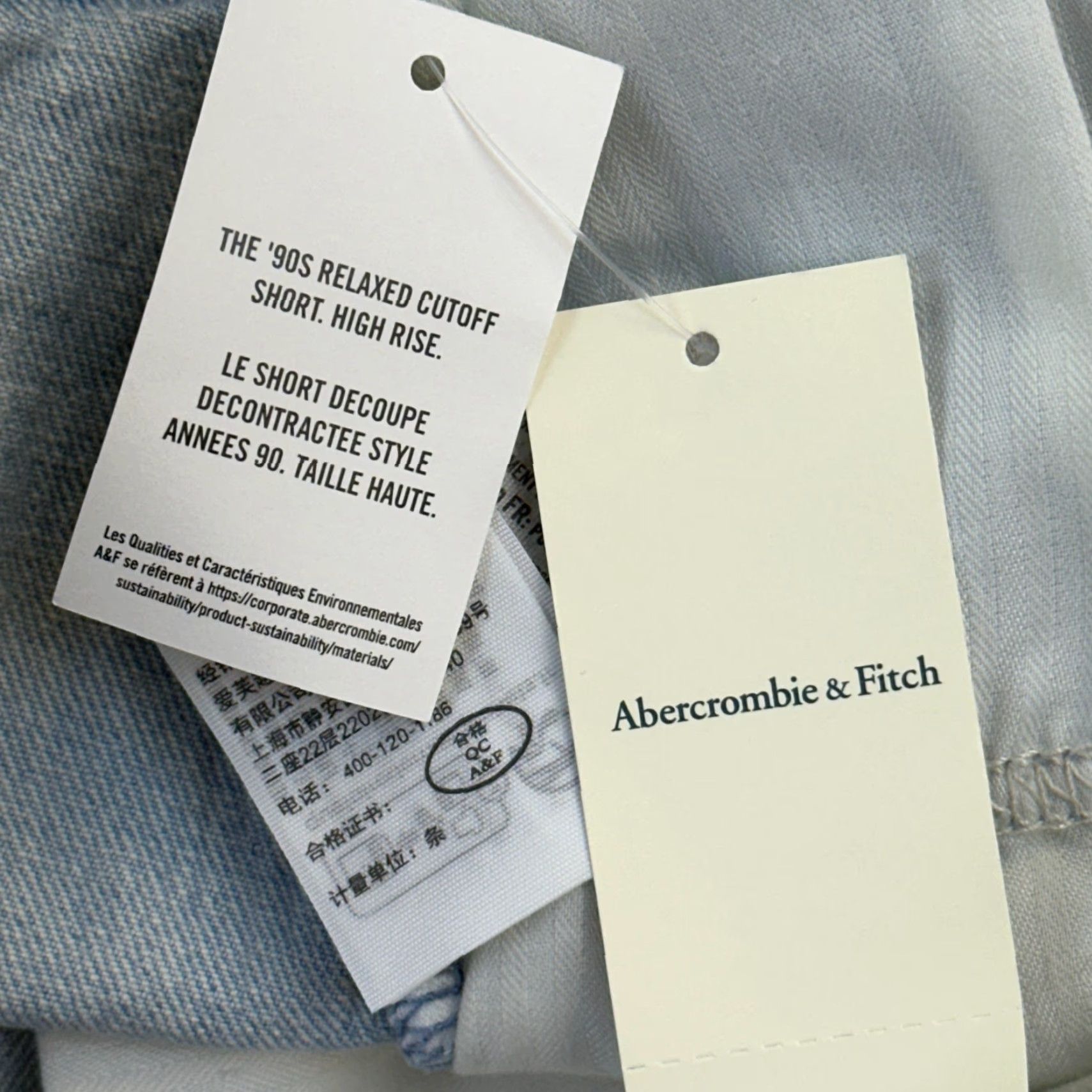 Abercrombie & Fitch Abercrombie & Fitch Shorts Women’s 18 34 Light Wash High Rise Cutoff Curve Love Size 40" / US 18 - 7 Thumbnail