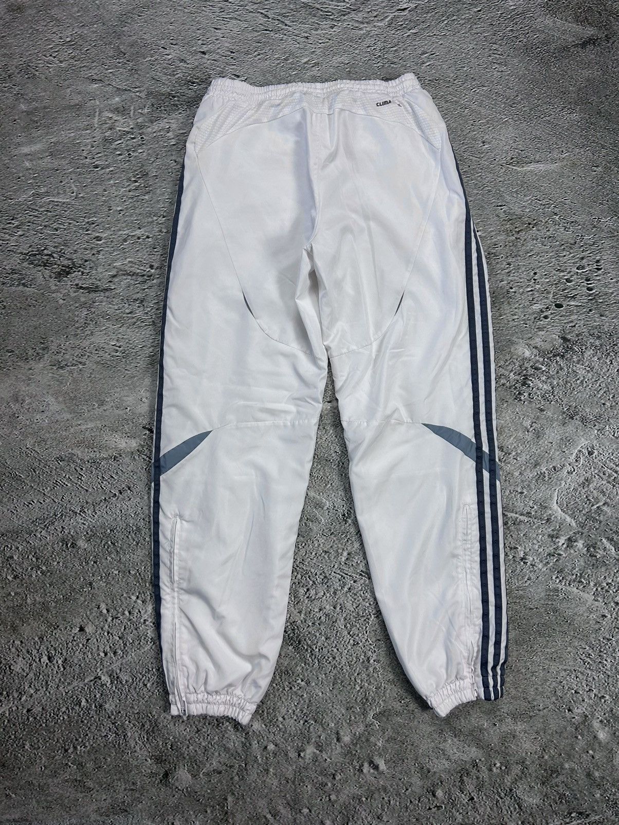 Adidas × Vintage Adidas vintage white track pants small logo 2000s Size US 28 / EU 44 - 5 Thumbnail
