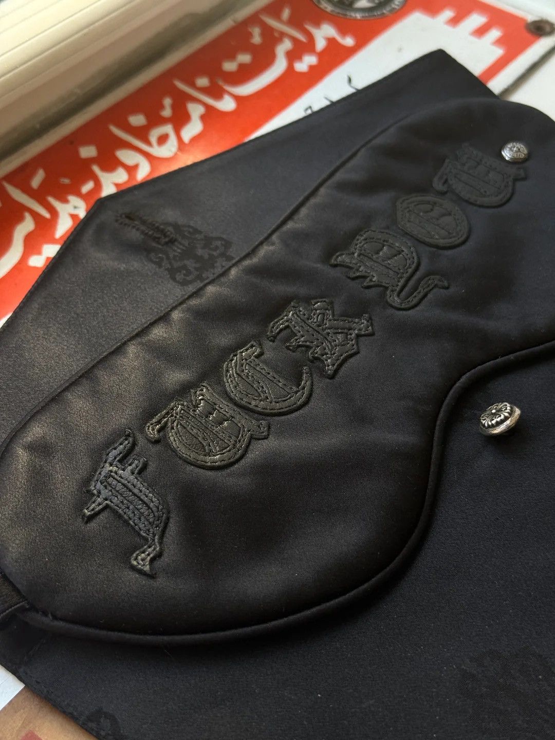 Chrome Hearts 🚭 GRAIL 🚭 2000s "FUCK YOU" SLEEPING MASK w/ CARRYING CASE Size ONE SIZE - 2 Thumbnail