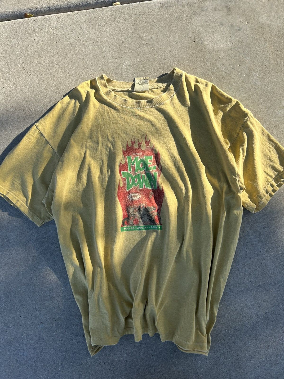 Vintage Vintage 2002 Moe Down Tee Size US XL / EU 56 / 4 - 1 Thumbnail
