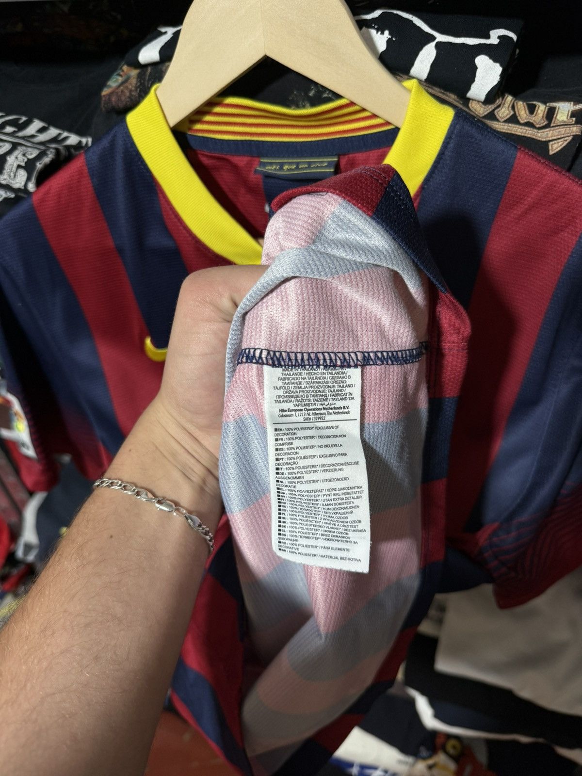 Nike Nike FC Barcelona 2013 2014 Home Football Soccer Jersey Size US M / EU 48-50 / 2 - 10 Thumbnail