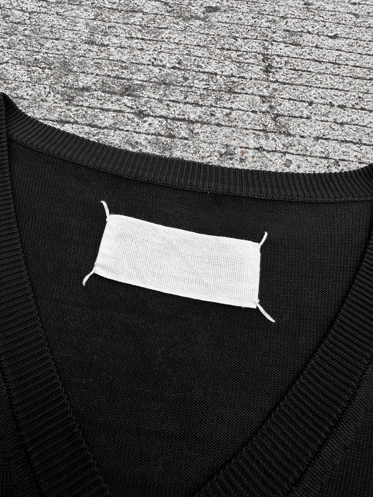 Maison Margiela Maison Margiela "Miss Deanna" Black Viscose Rayon Shirts Size US L / EU 52-54 / 3 - 6 Thumbnail