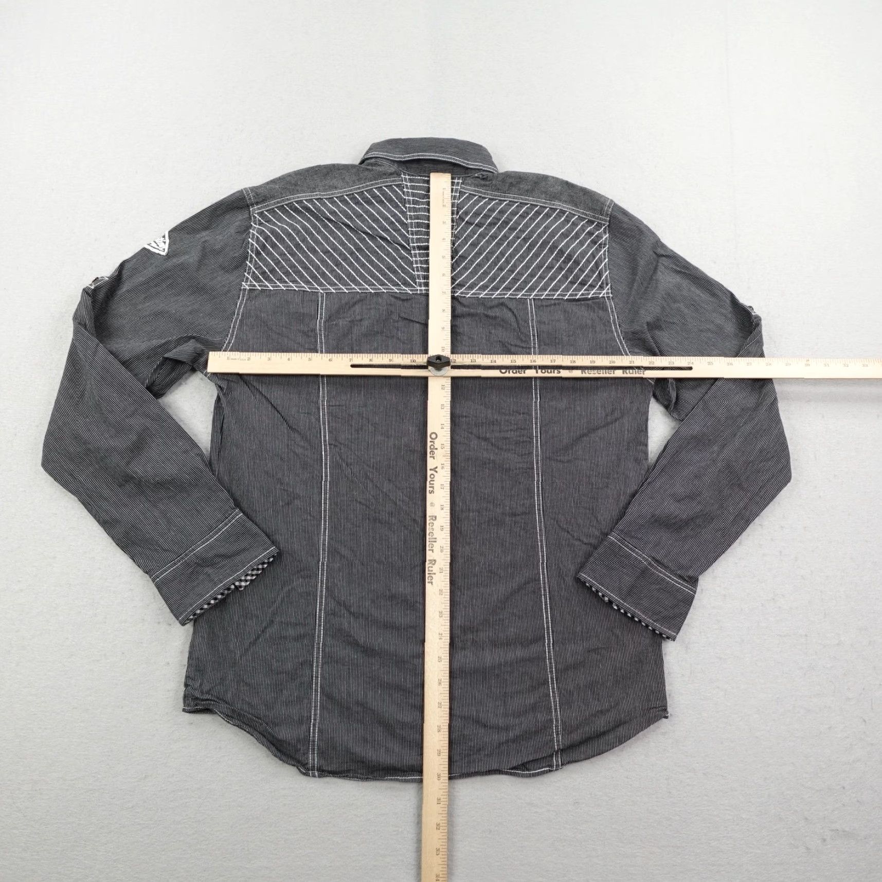 Affliction VINTAGE Affliction Button-Up Shirt Mens XL Gray Striped Premium Casual Travel Outdoor Y2K Size US XL / EU 56 / 4 - 6 Thumbnail