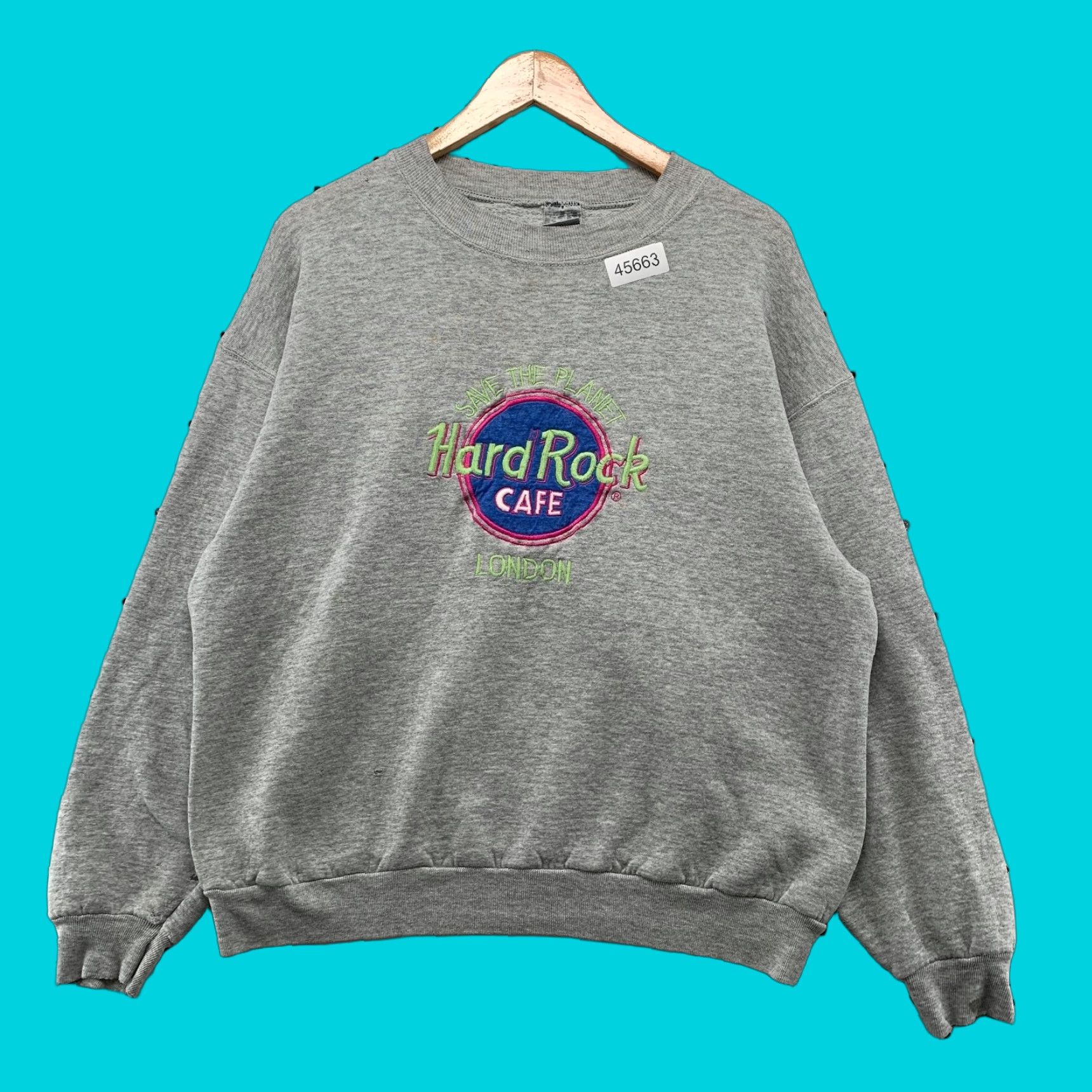 Vintage VINTAGE Hard Rock Cafe London Sweatshirt Mens Large Gray Embroidered Pullover Size US L / EU 52-54 / 3 - 1 Thumbnail
