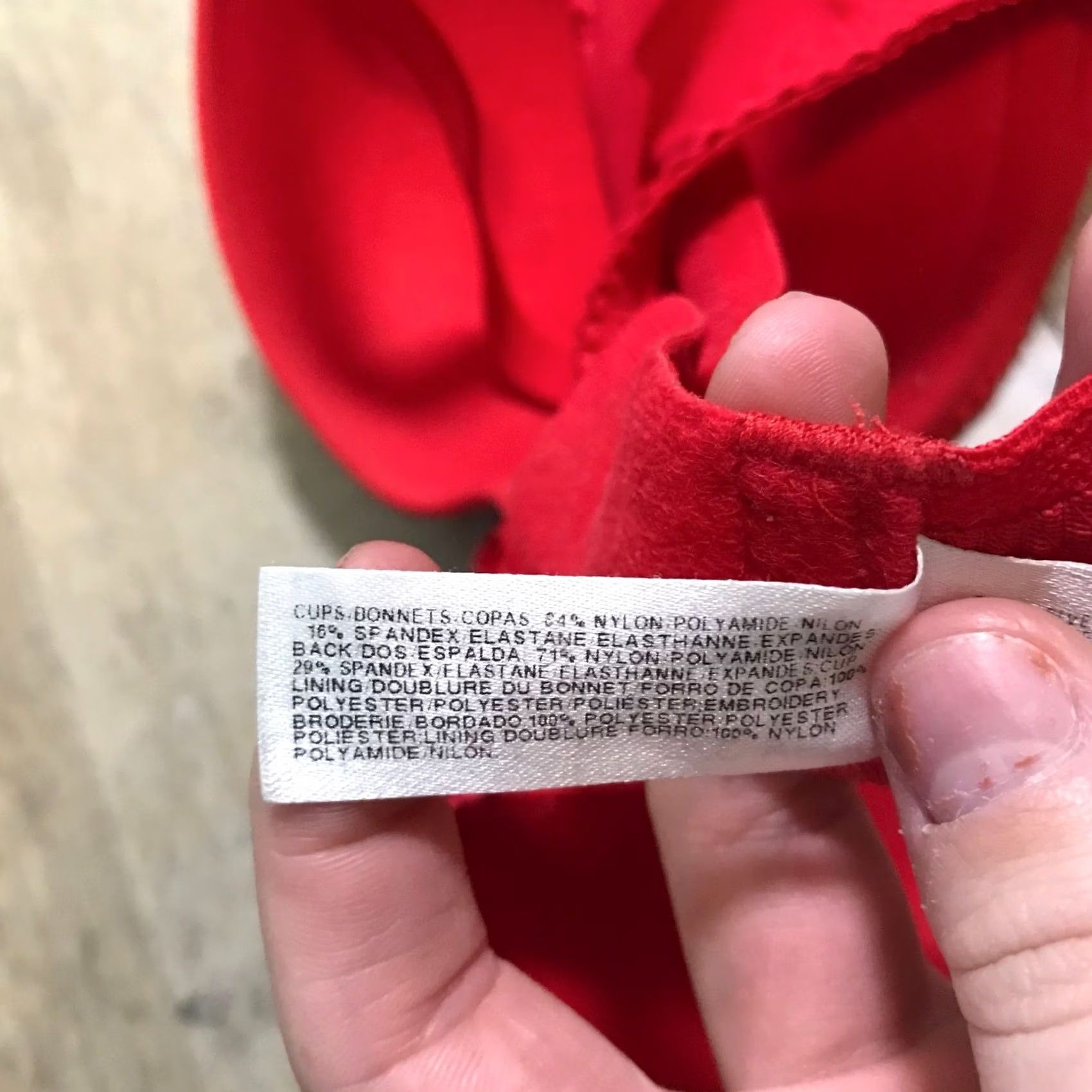Vintage Wacoal Bra 32D Womens Red Lace Trim Contour Underwire T-Shirt Cup Size ONE SIZE - 5 Thumbnail