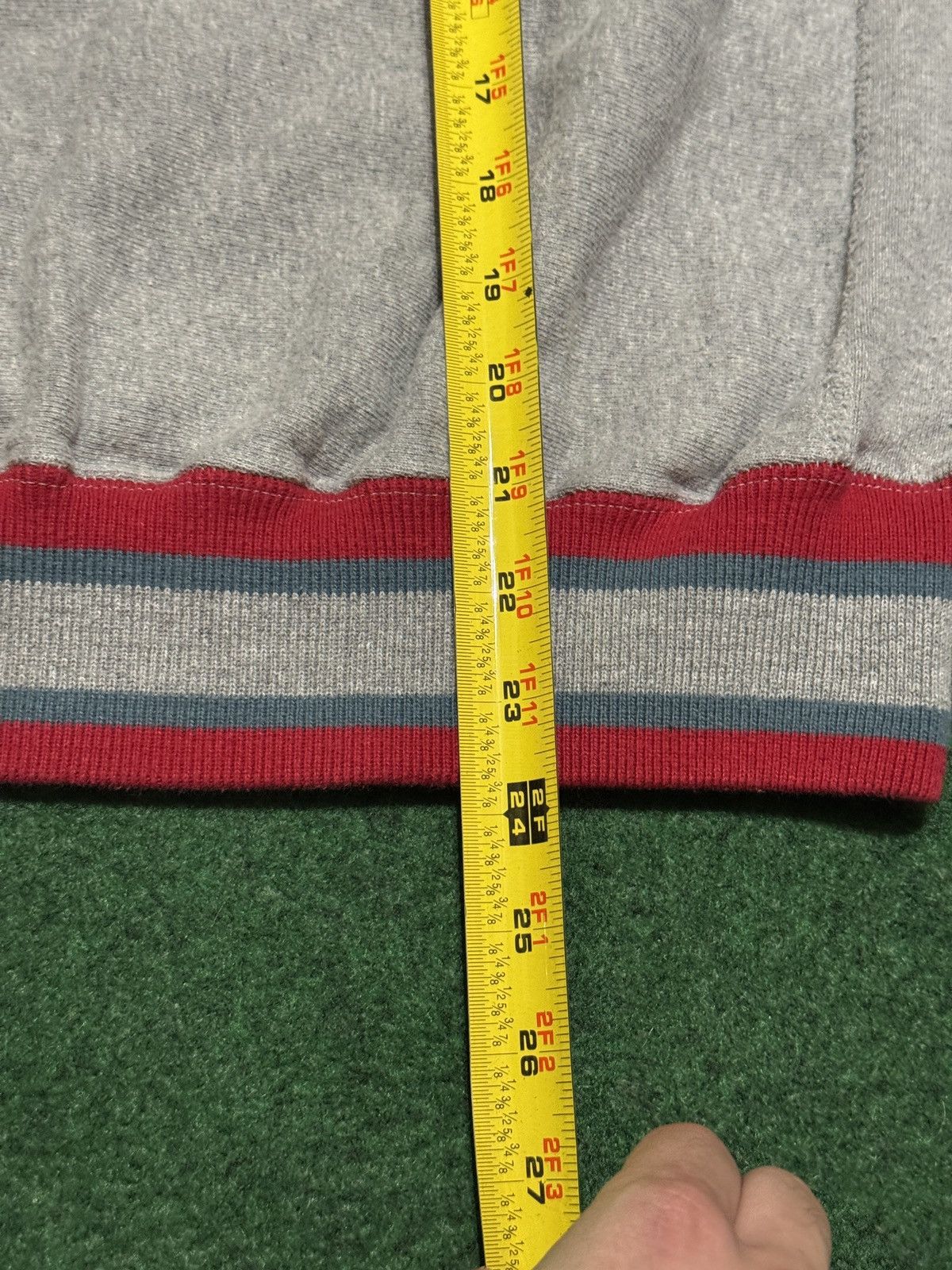 Champion Vintage Champion Reverse Weave Spellout Small Sweatshirt Size S / US 4 / IT 40 - 7 Thumbnail