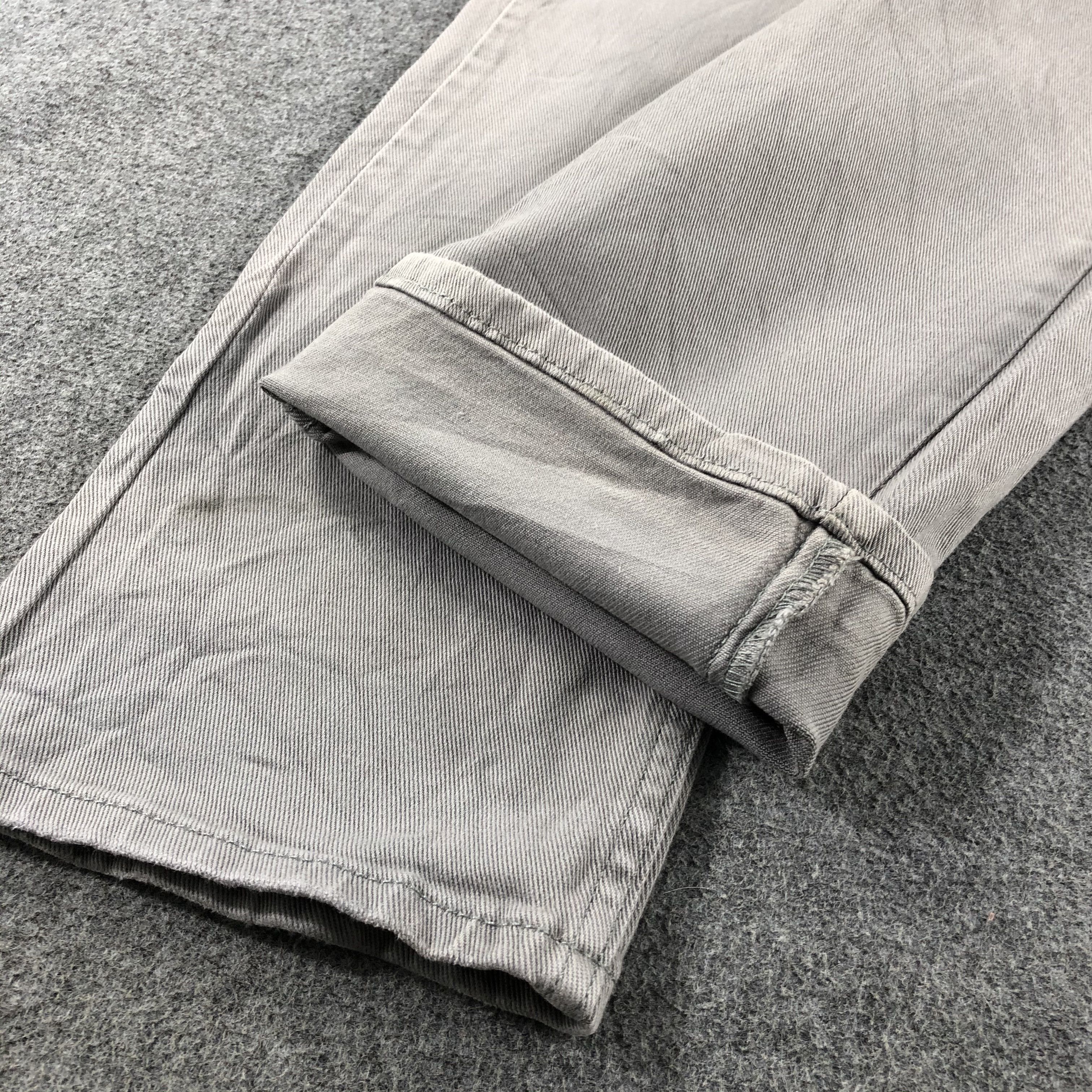 Levi's Vintage Levis 514 Jeans-J2657 Size US 33 - 6 Thumbnail