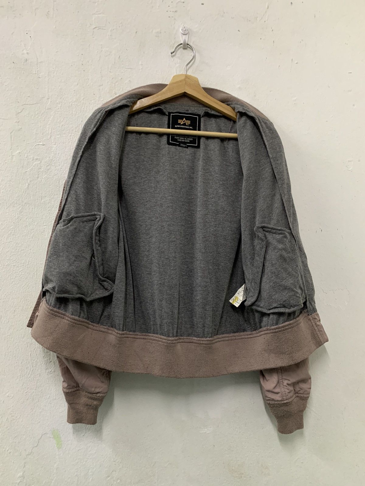 Alpha Industries Alpha Industries Bomber Jacket Size S / US 4 / IT 40 - 6 Thumbnail