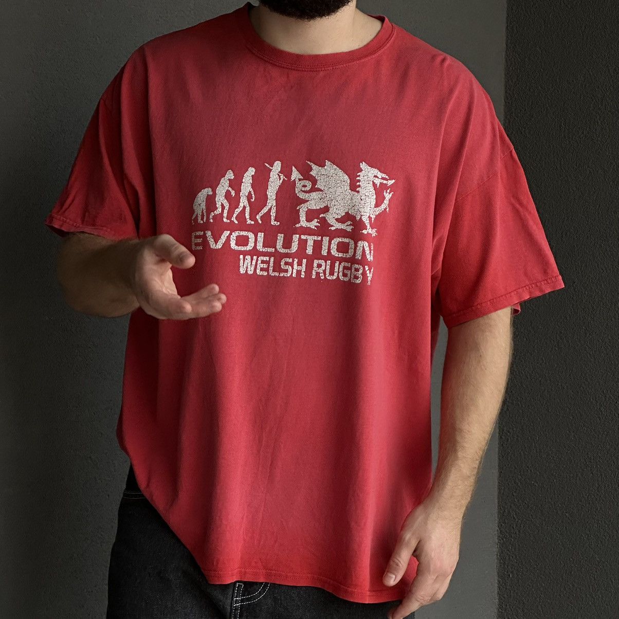 Vintage Vintage Evolution Welsh Rugby T-shirts Trashed Joke Humor Size US XXL / EU 58 / 5 - 1 Thumbnail